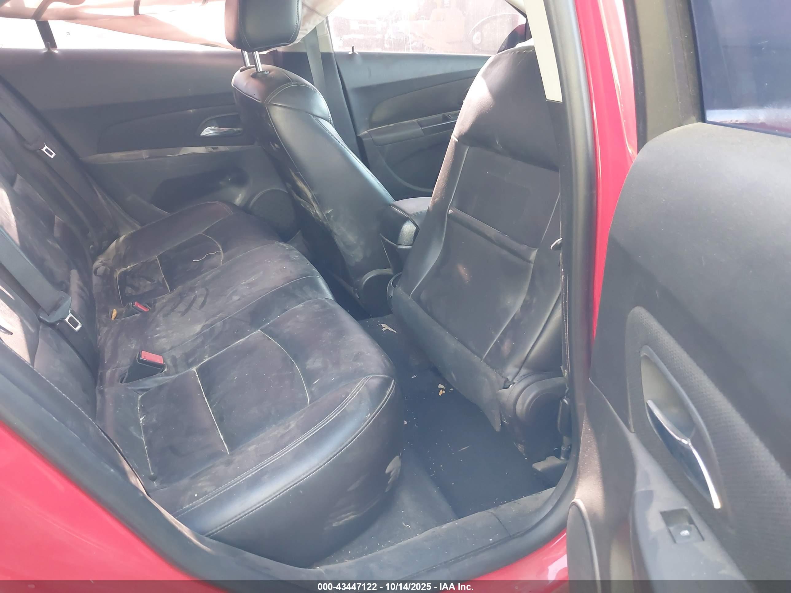 CHEVROLET CRUZE image 8