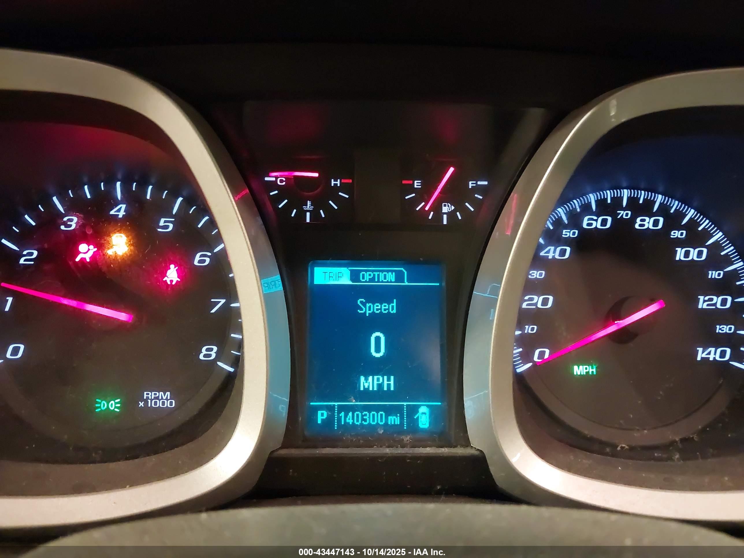 CHEVROLET EQUINOX image 7