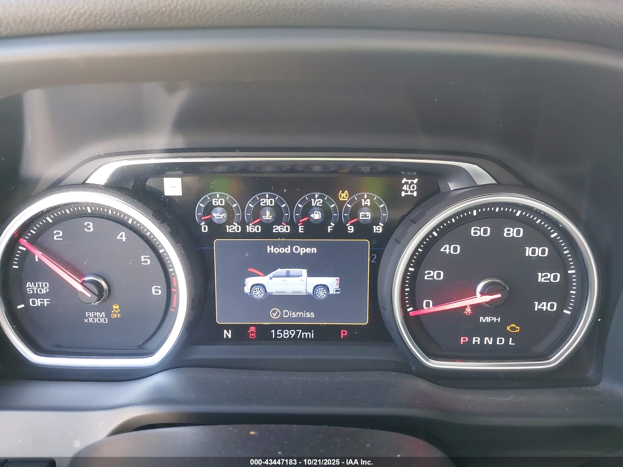 CHEVROLET SILVERADO image 7