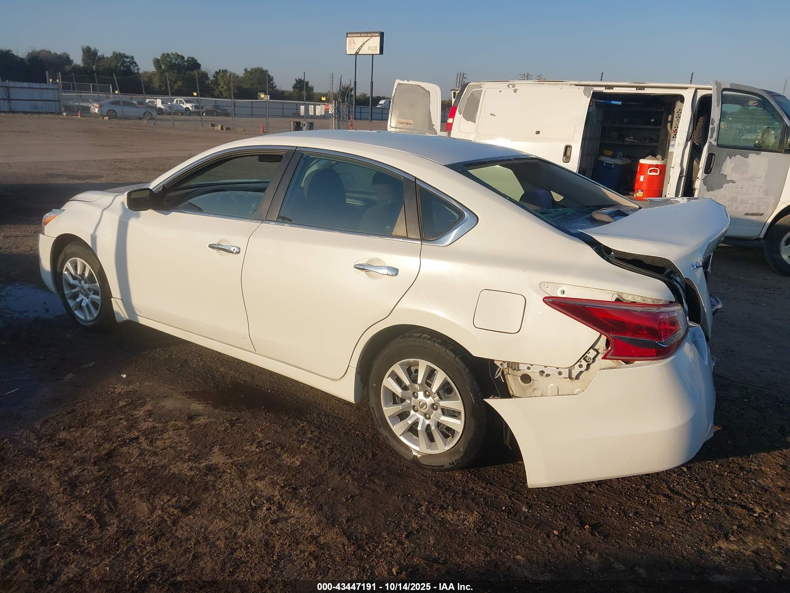 NISSAN ALTIMA image 3