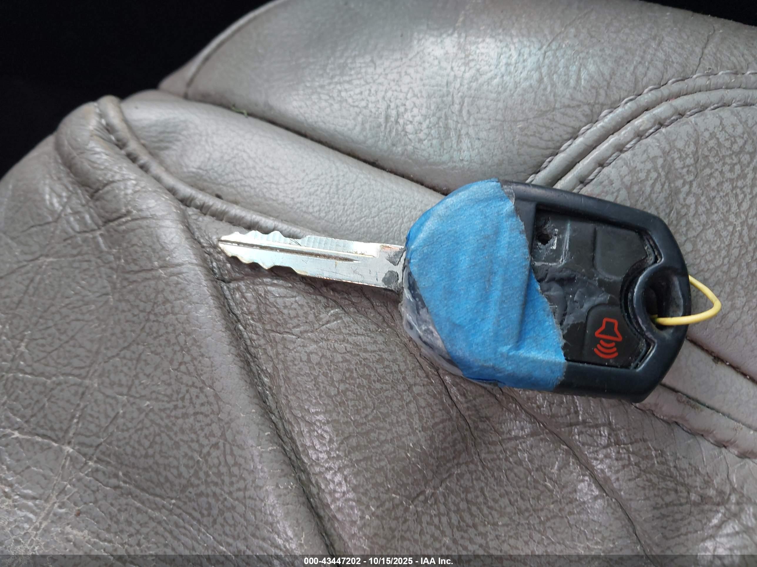 FORD EXPLORER image 11