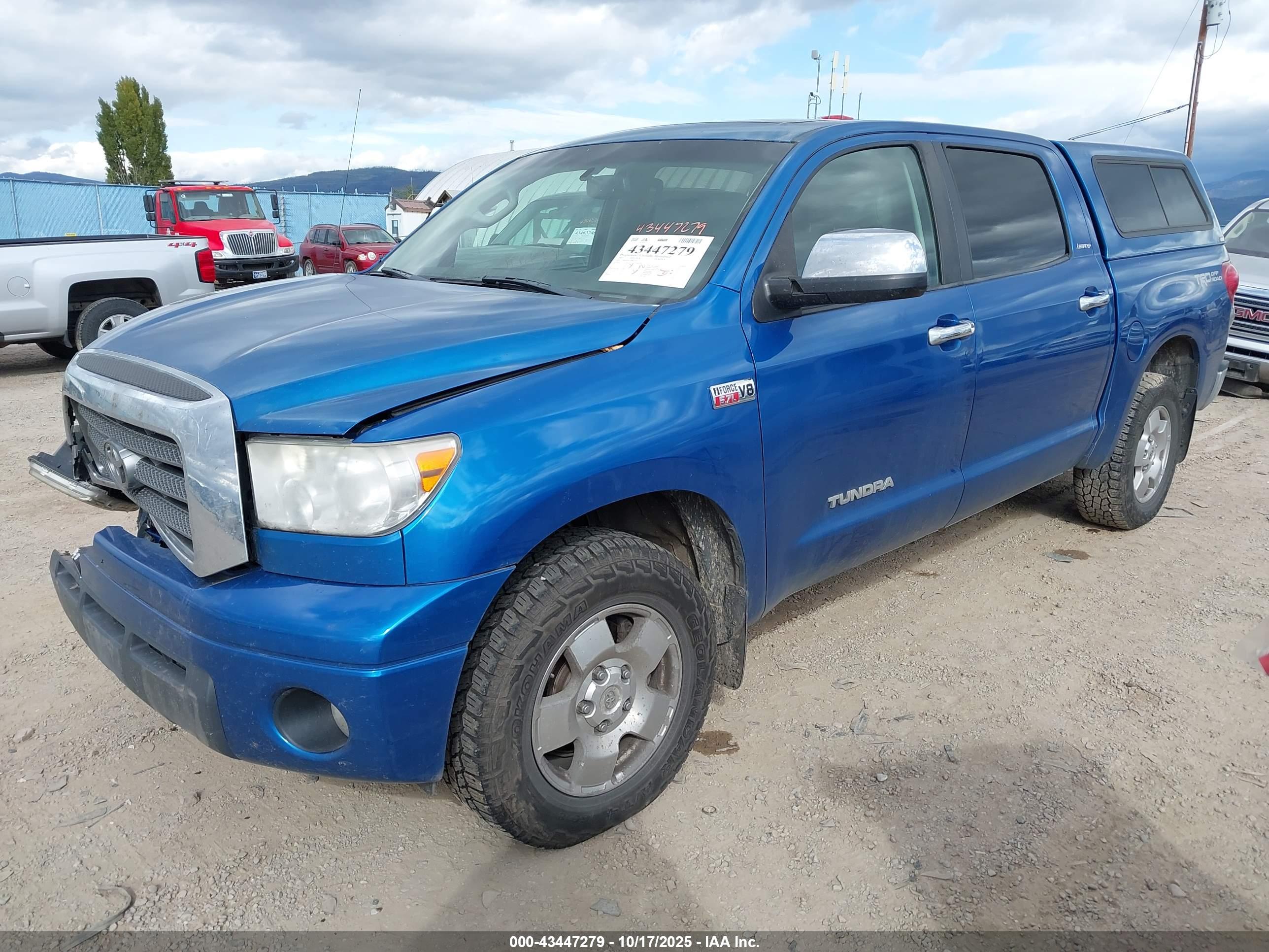 TOYOTA TUNDRA image 2