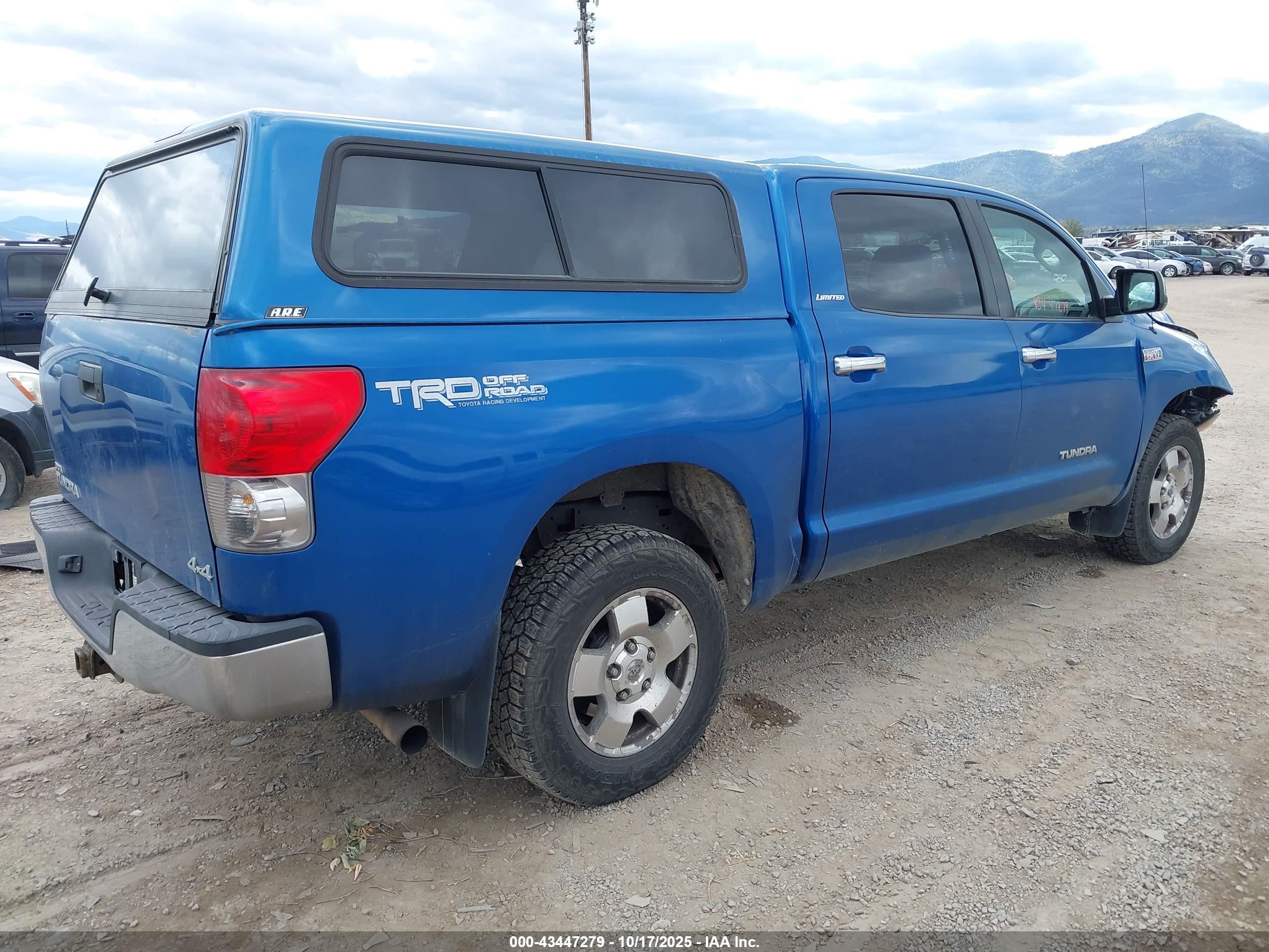 TOYOTA TUNDRA image 4