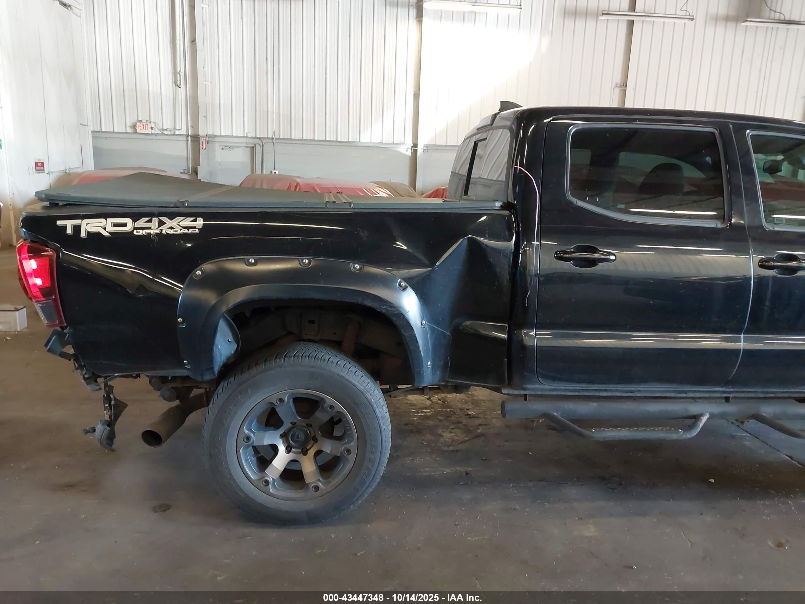 TOYOTA TACOMA image 6