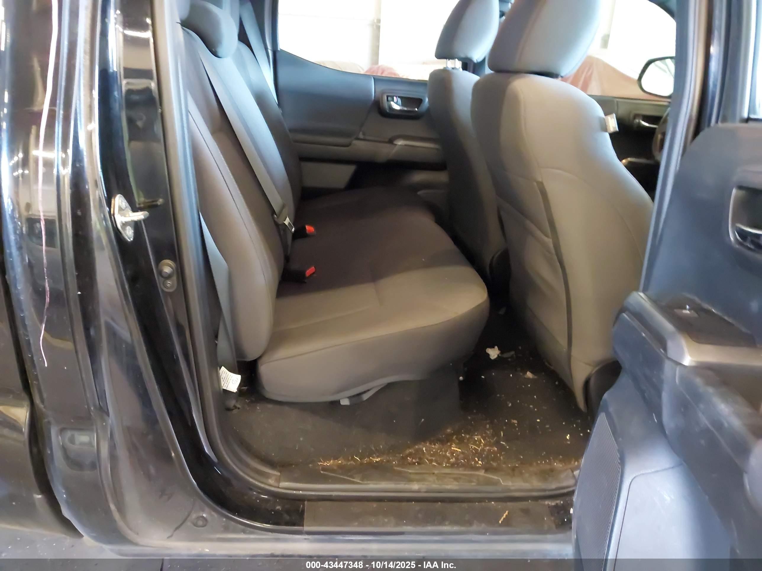 TOYOTA TACOMA image 8