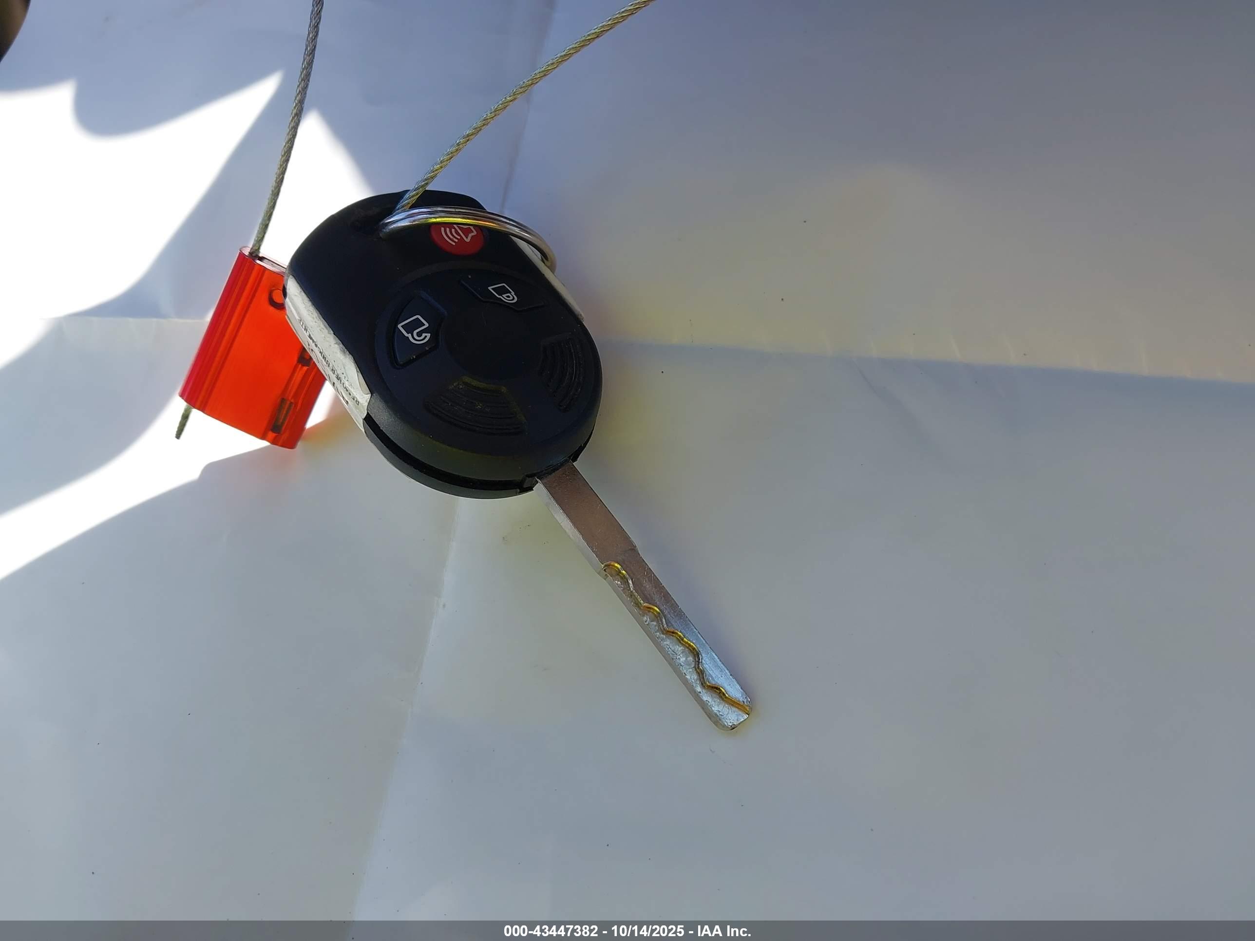 FORD ESCAPE image 11