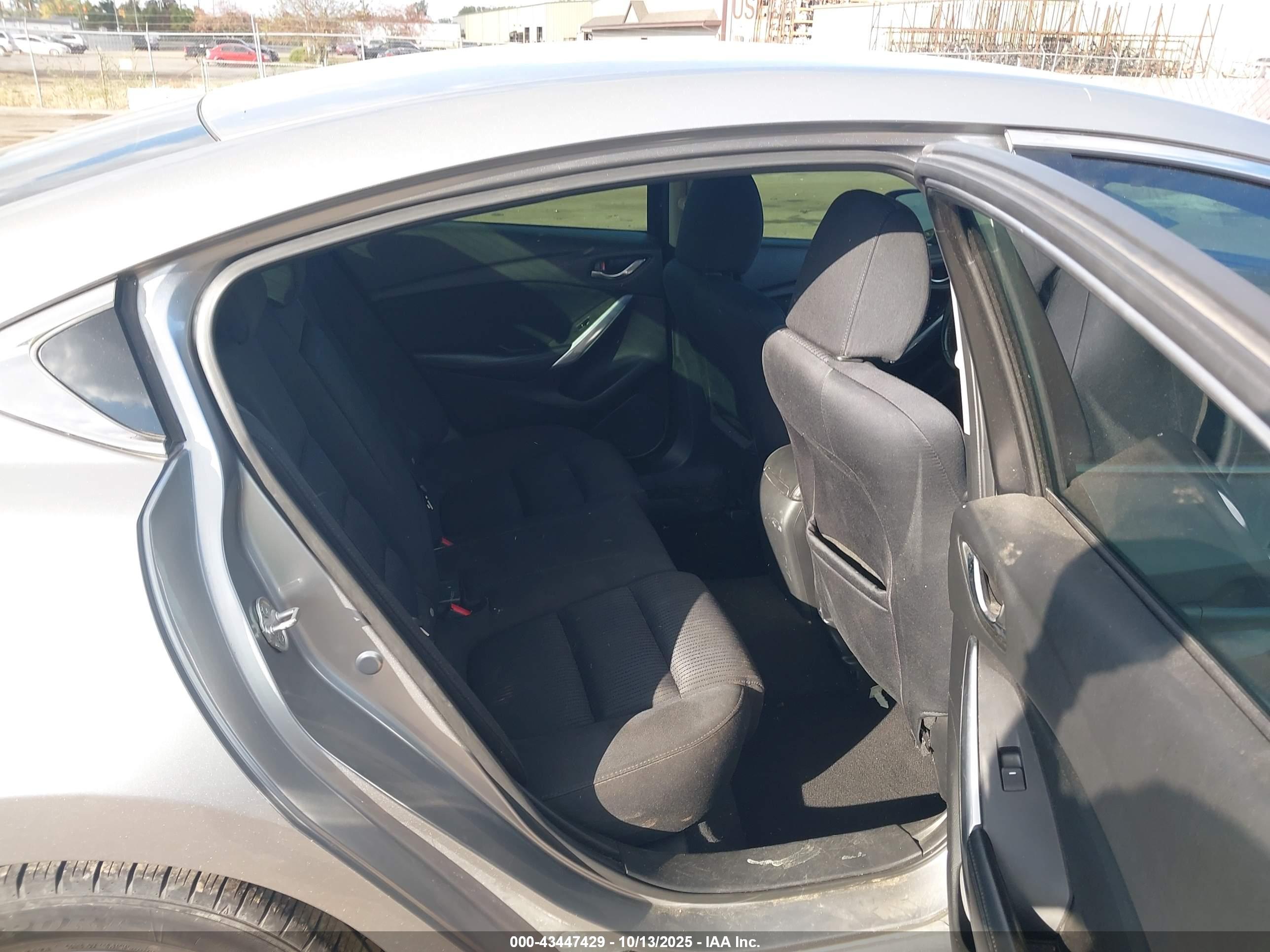 MAZDA MAZDA6 image 8