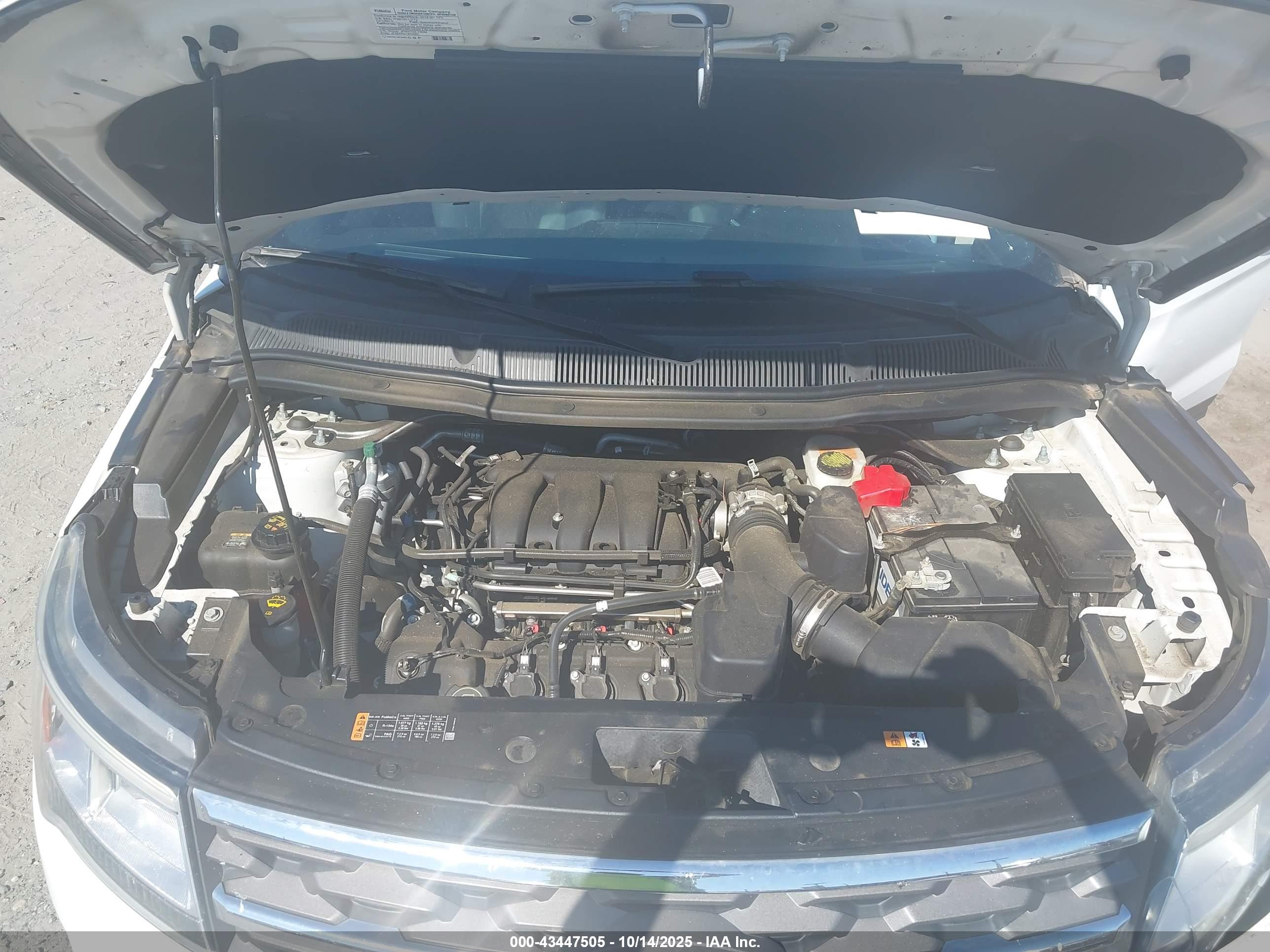 FORD EXPLORER image 10