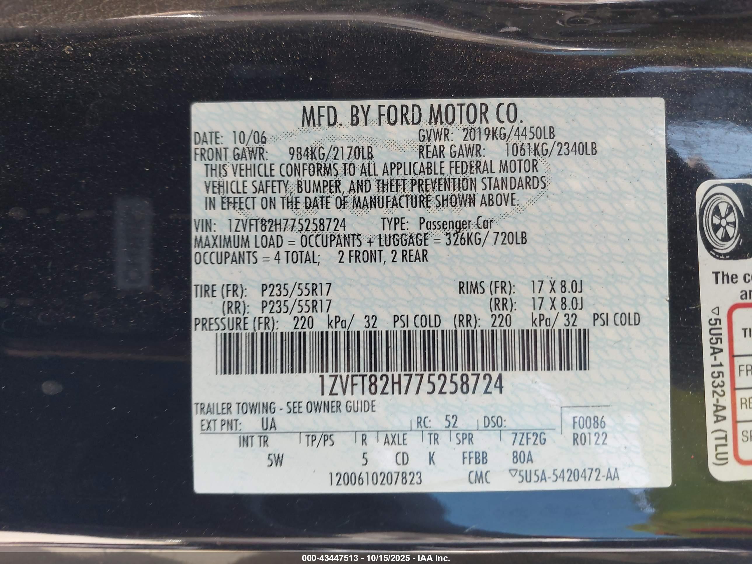 FORD MUSTANG image 9