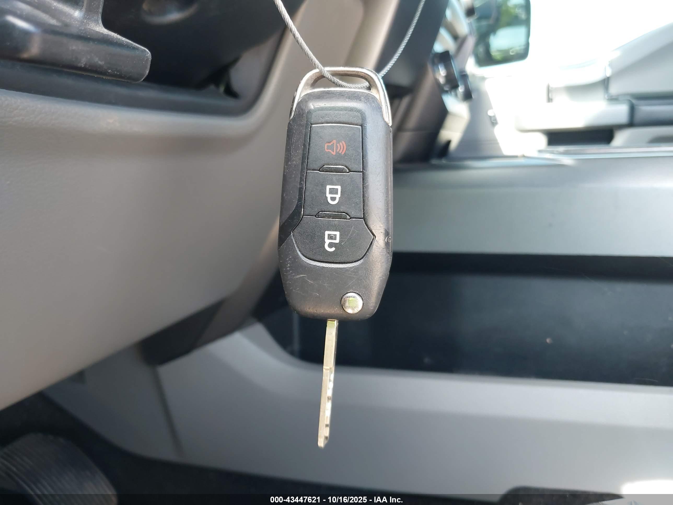 FORD F-150 image 11