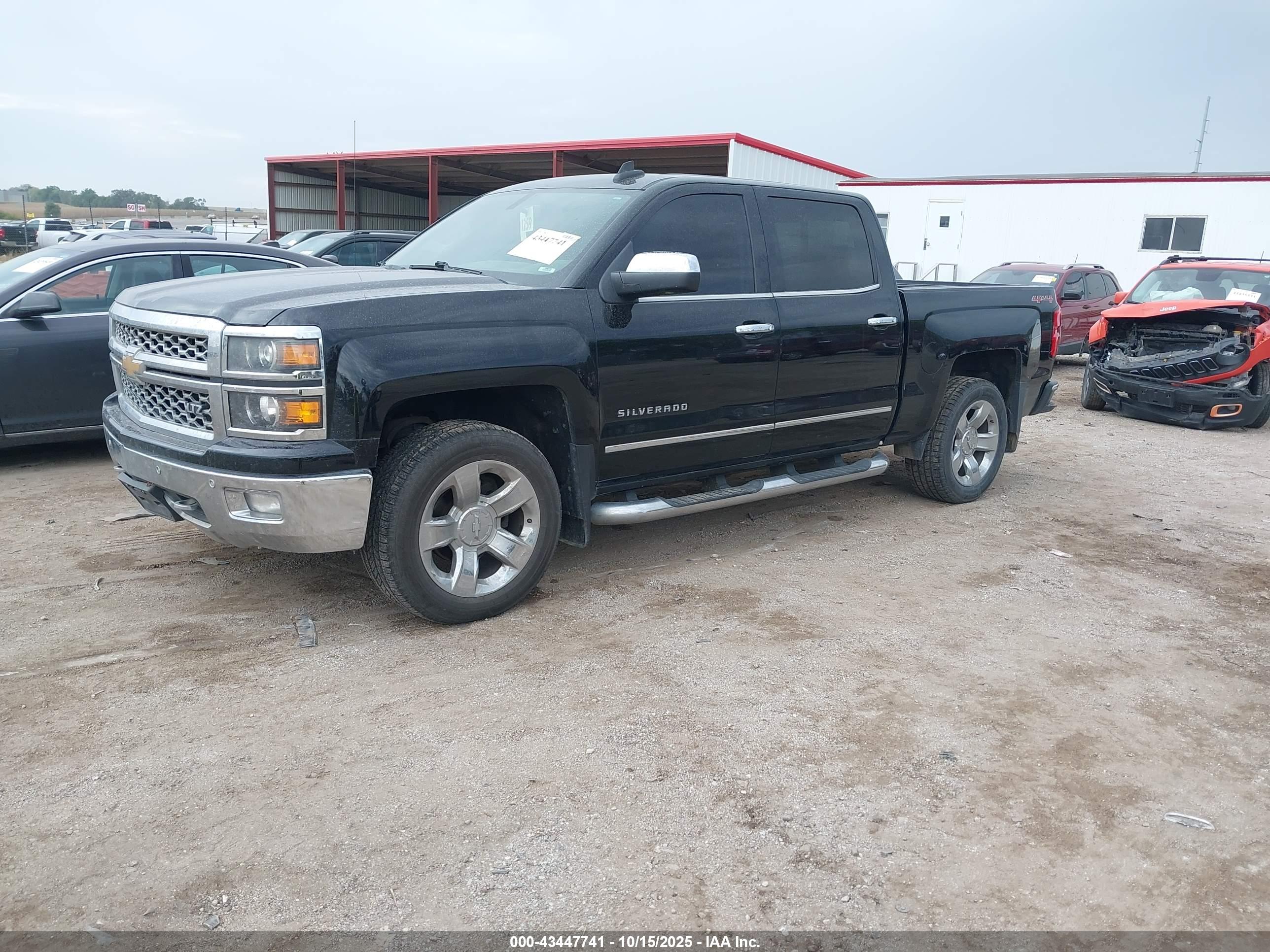 CHEVROLET SILVERADO image 2