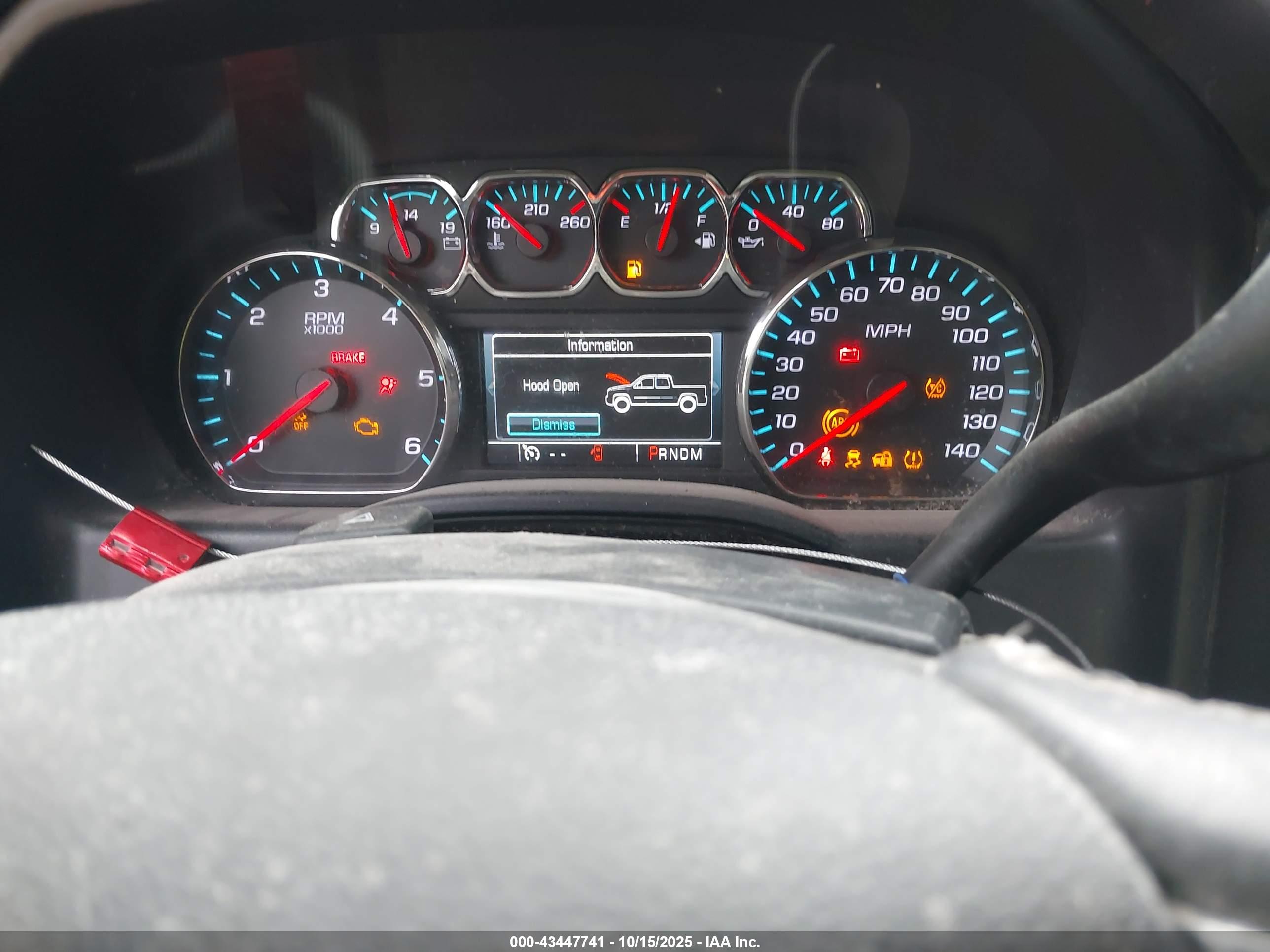 CHEVROLET SILVERADO image 7