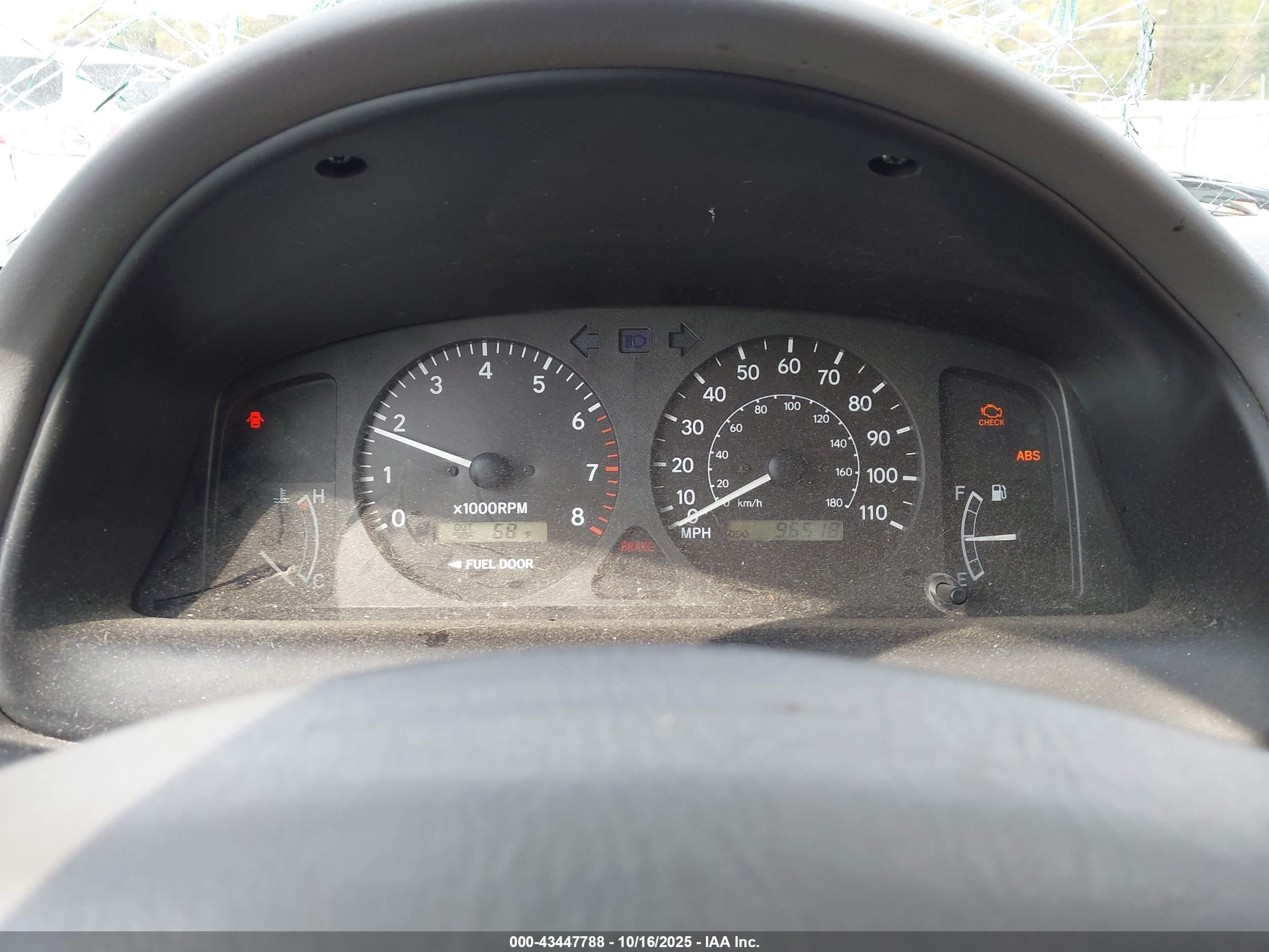 TOYOTA COROLLA image 7