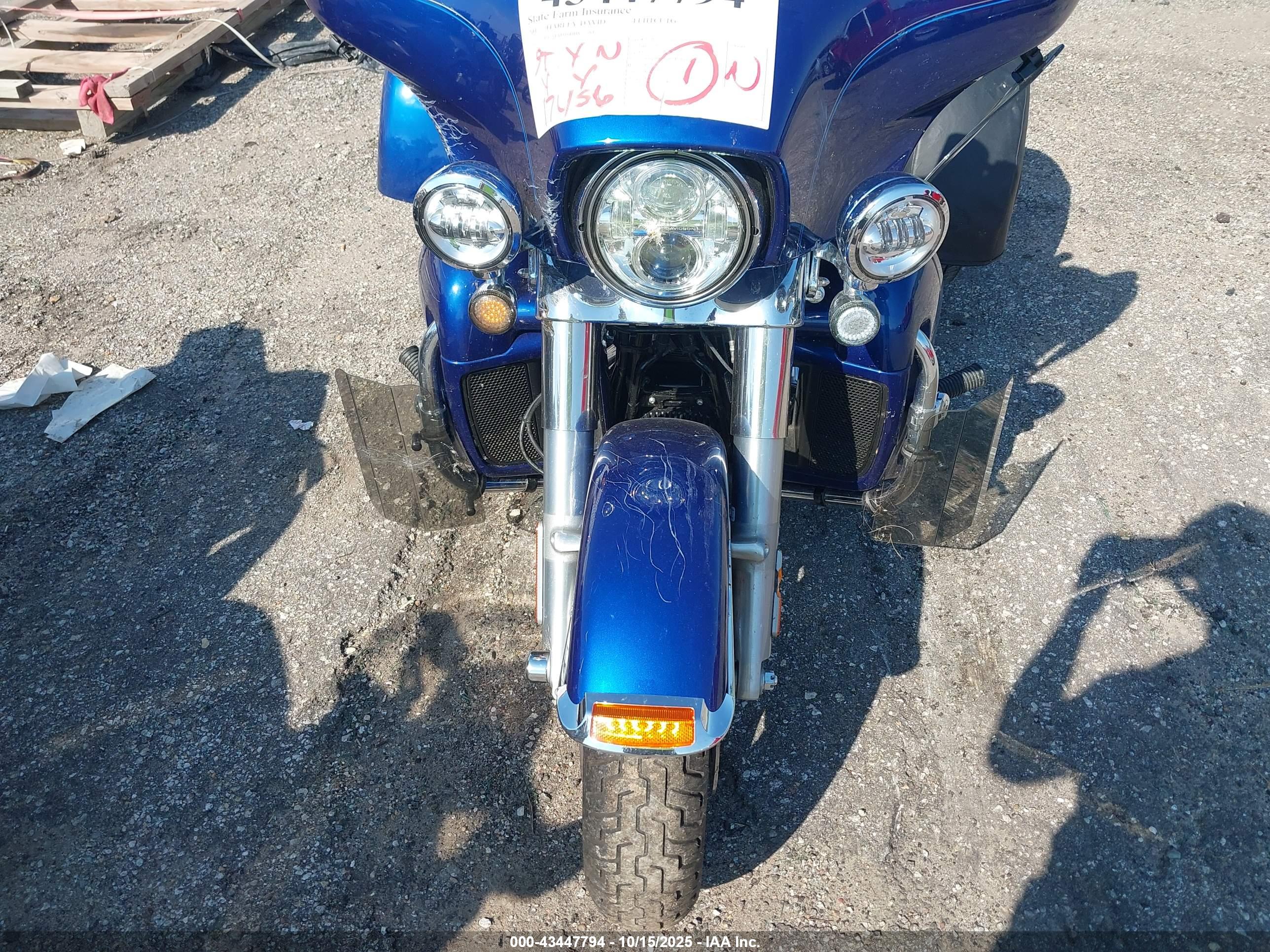 HARLEY-DAVIDSON FLHTCUTG image 5