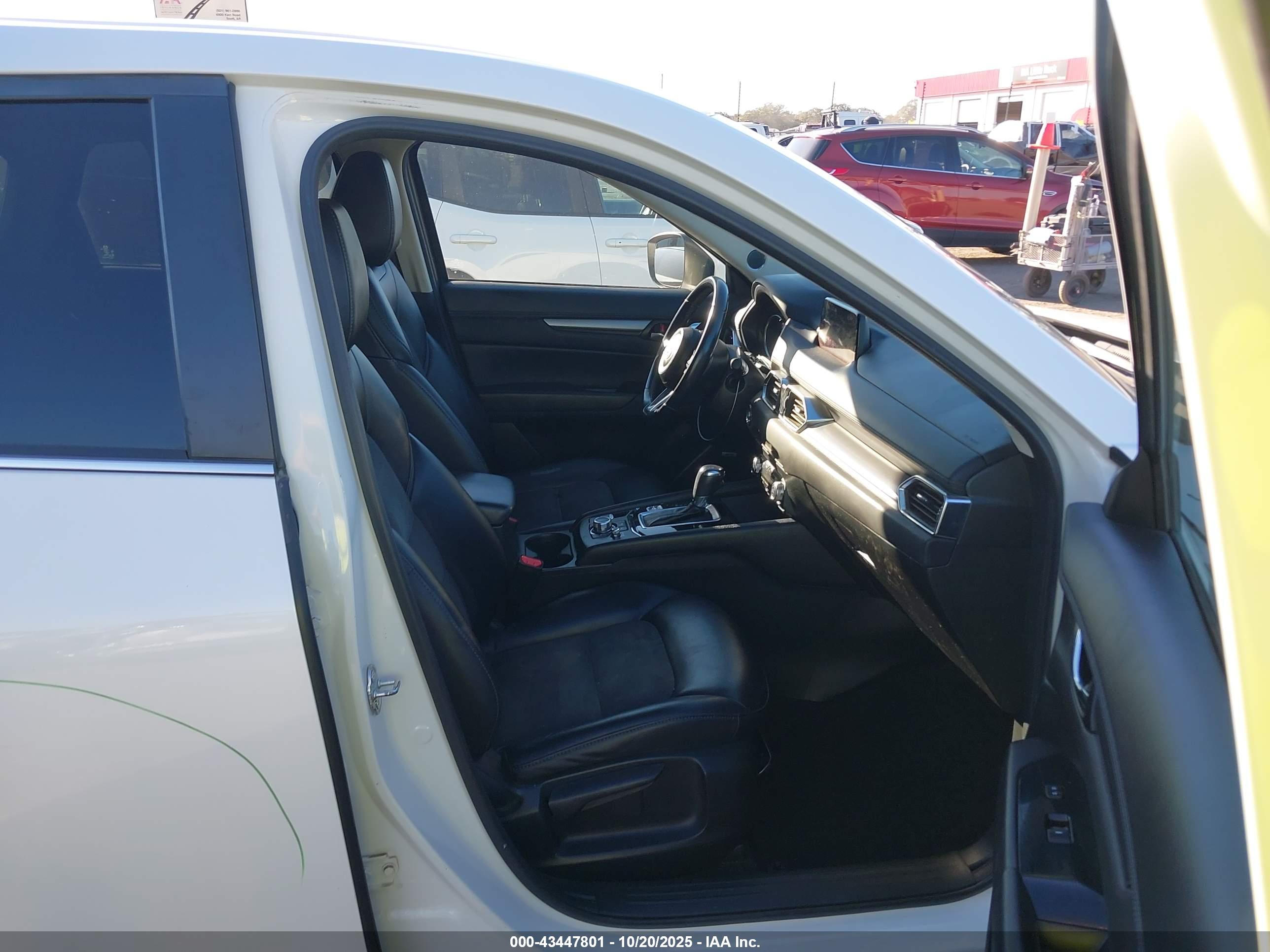 MAZDA CX-5 image 5