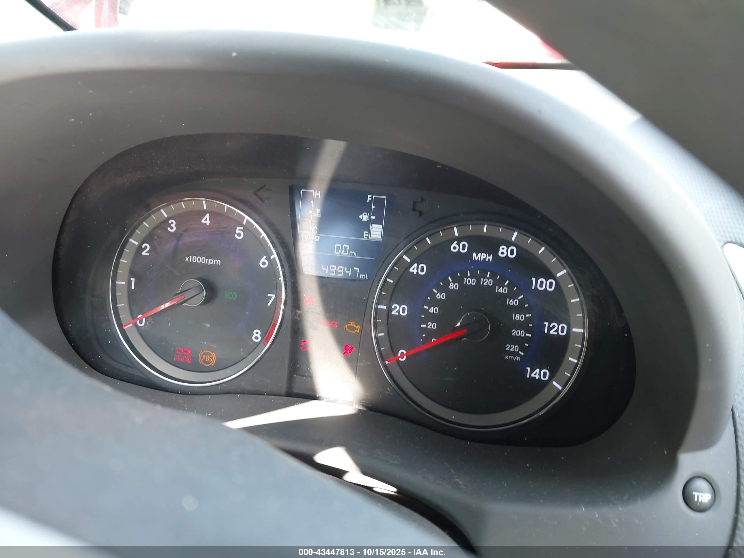 HYUNDAI ACCENT image 7