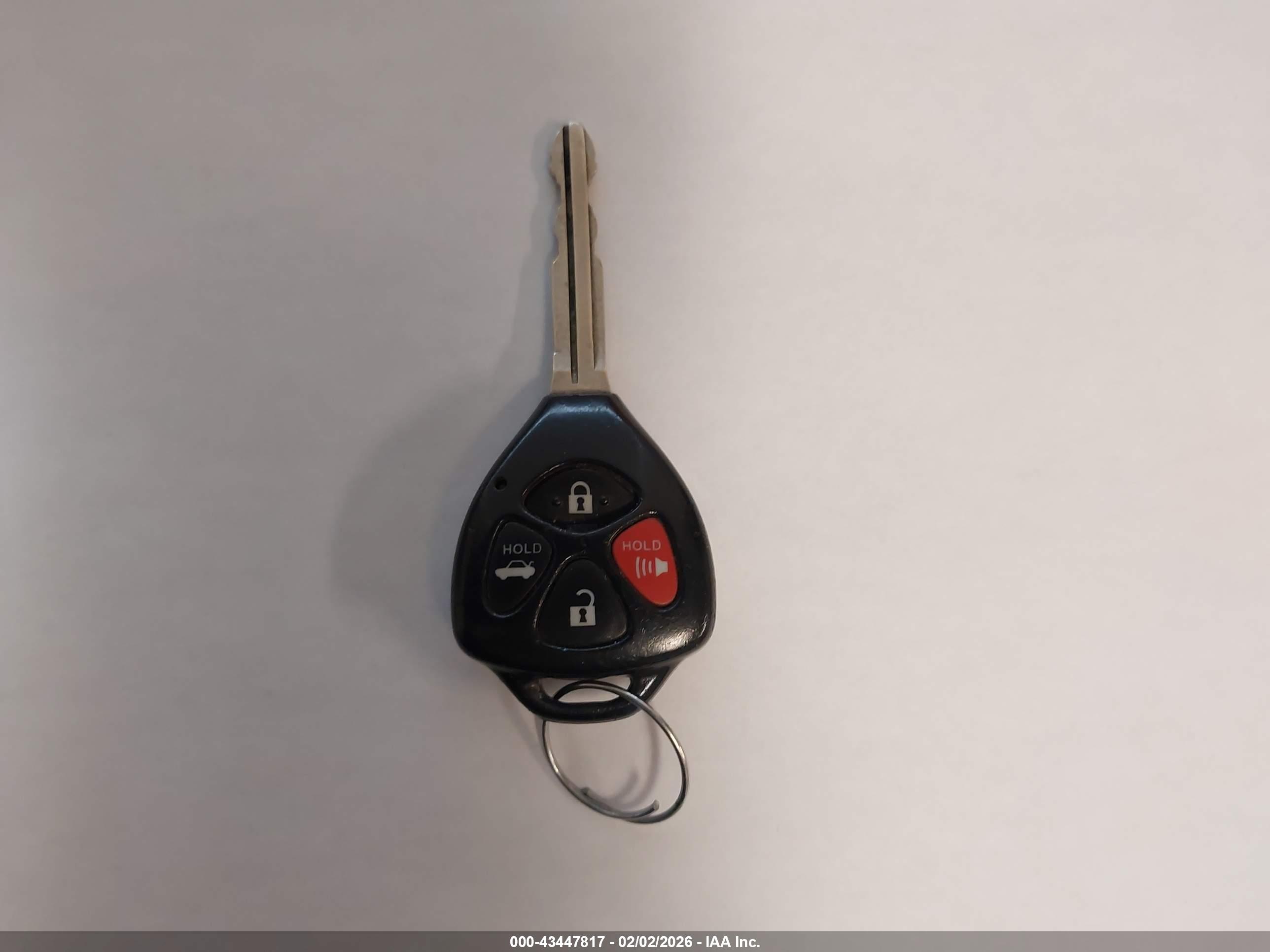 TOYOTA CAMRY image 11