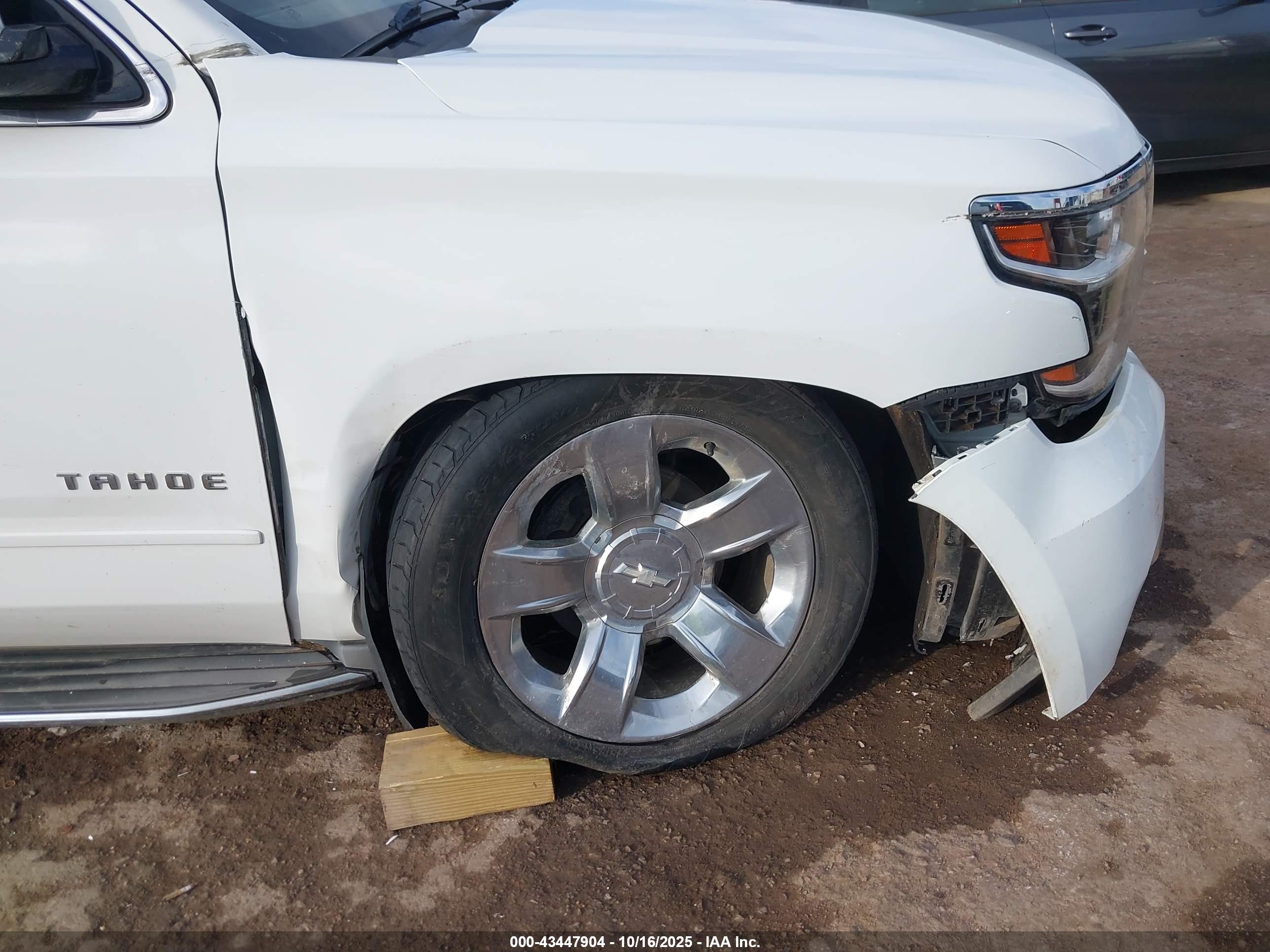 CHEVROLET TAHOE image 6