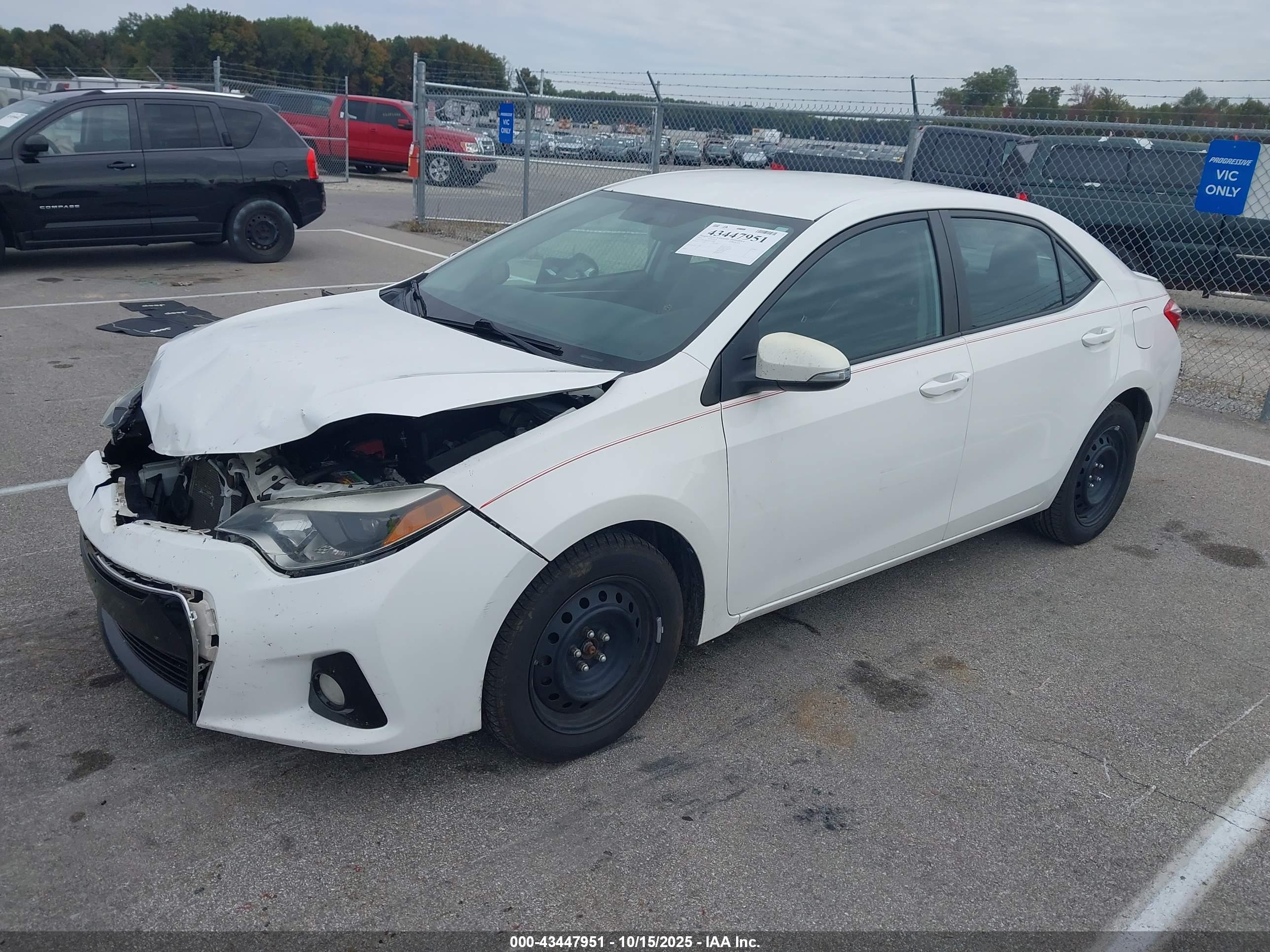 TOYOTA COROLLA image 2