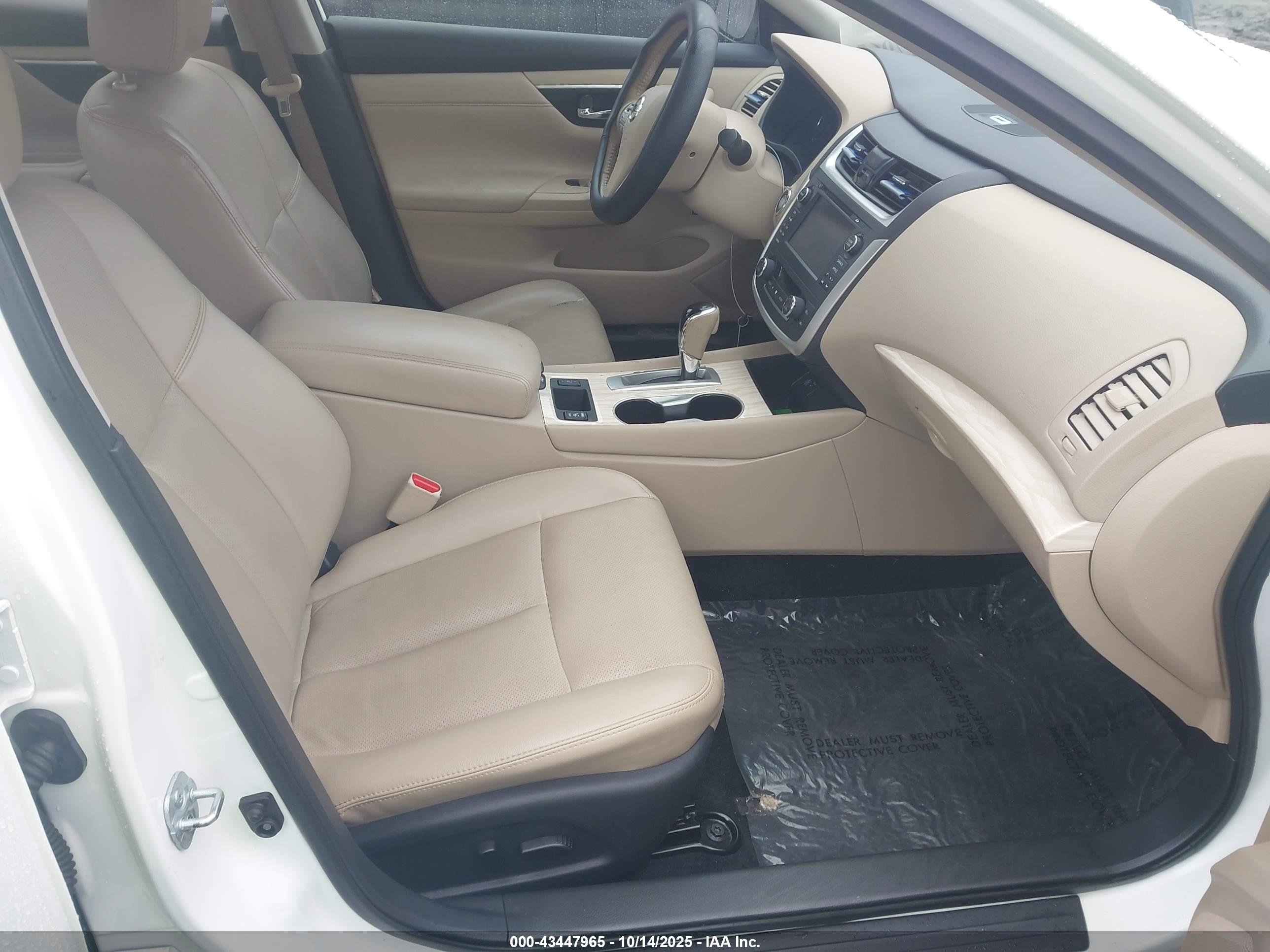 NISSAN ALTIMA image 5