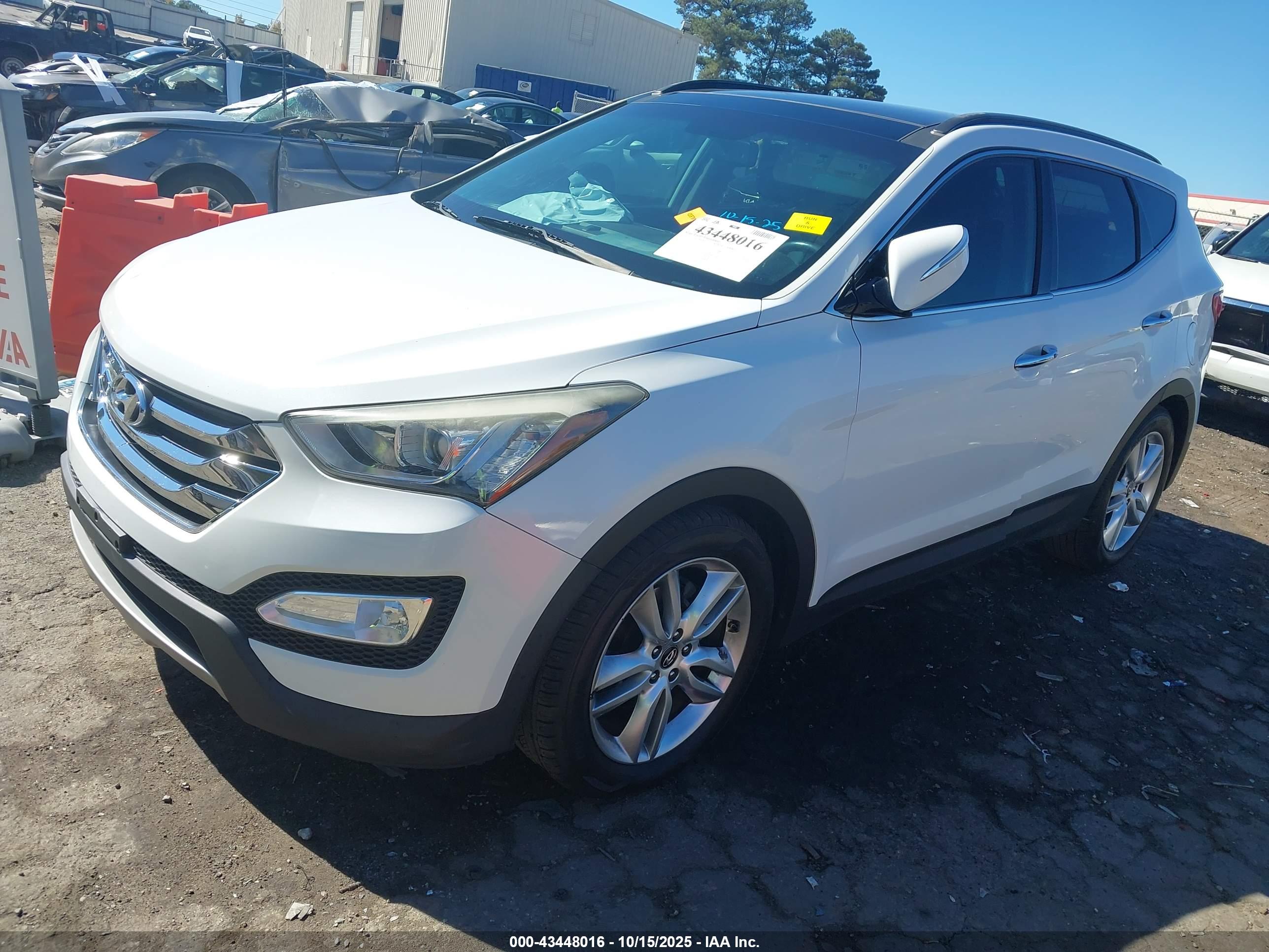 HYUNDAI SANTA image 2