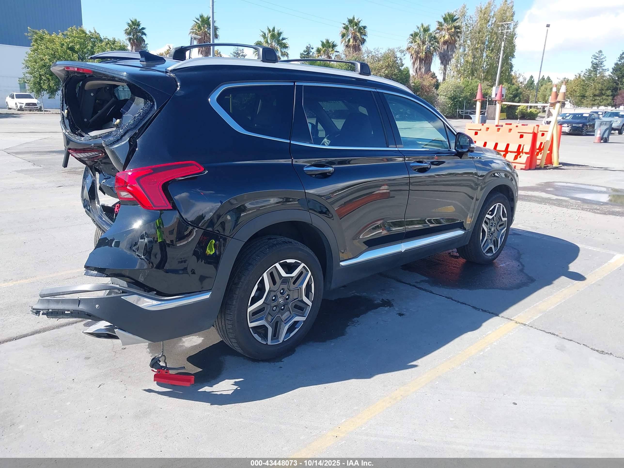 HYUNDAI SANTA image 4