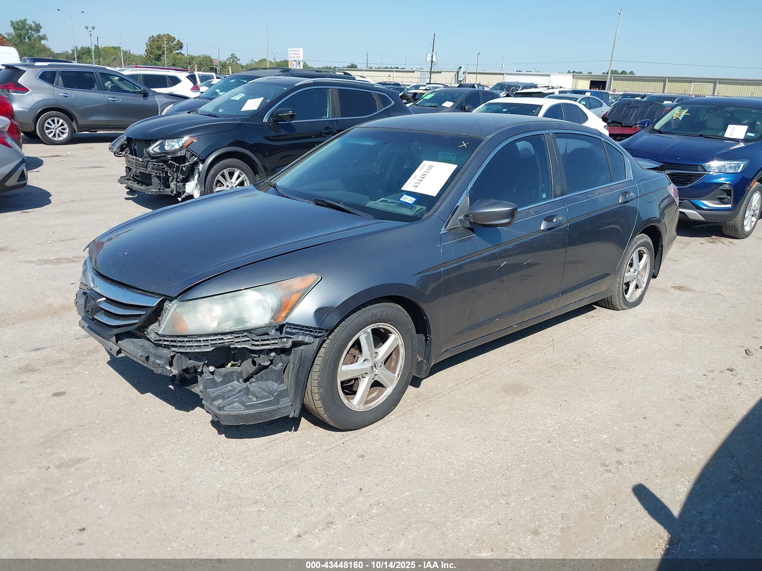 HONDA ACCORD image 2