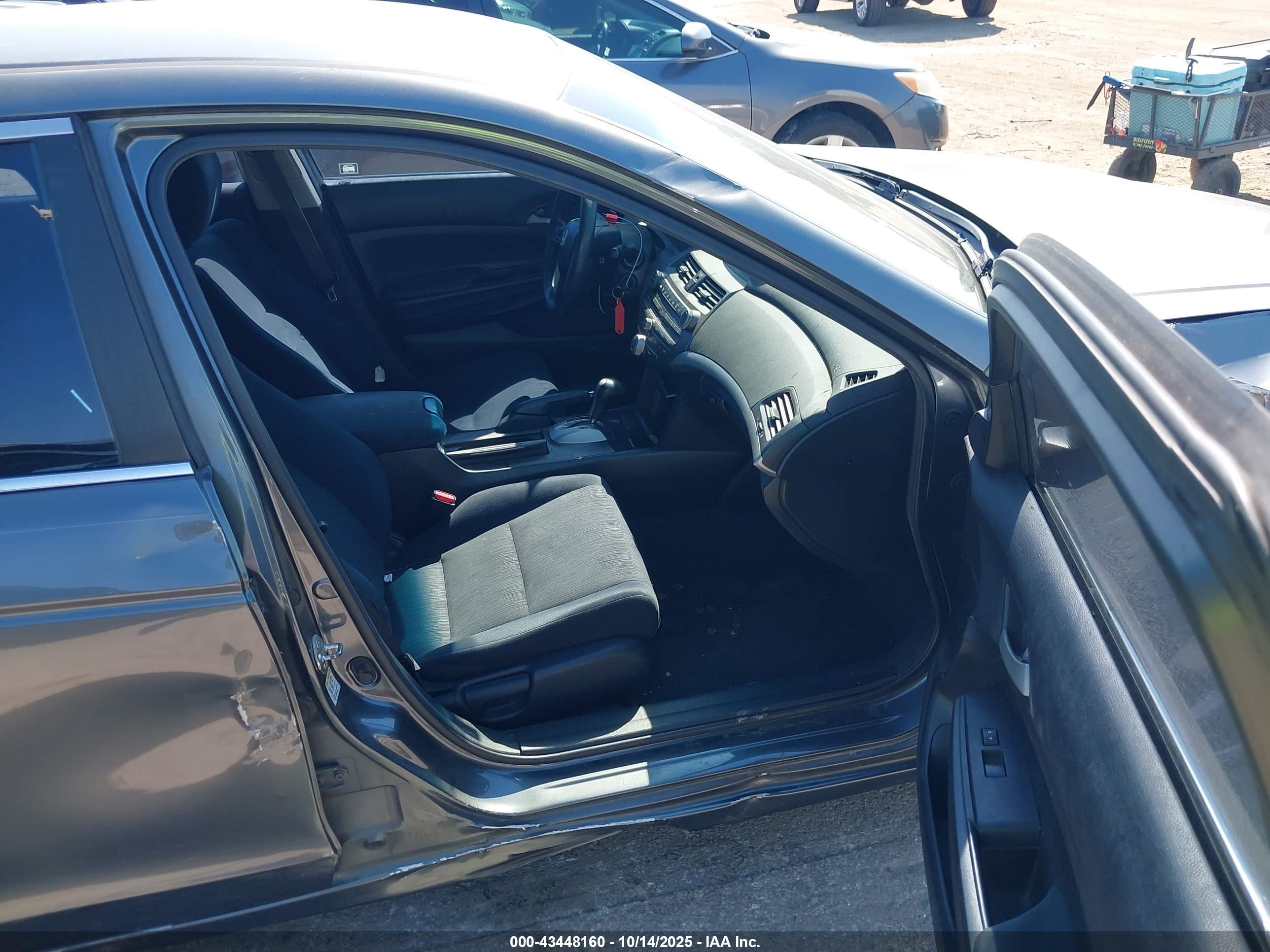 HONDA ACCORD image 5