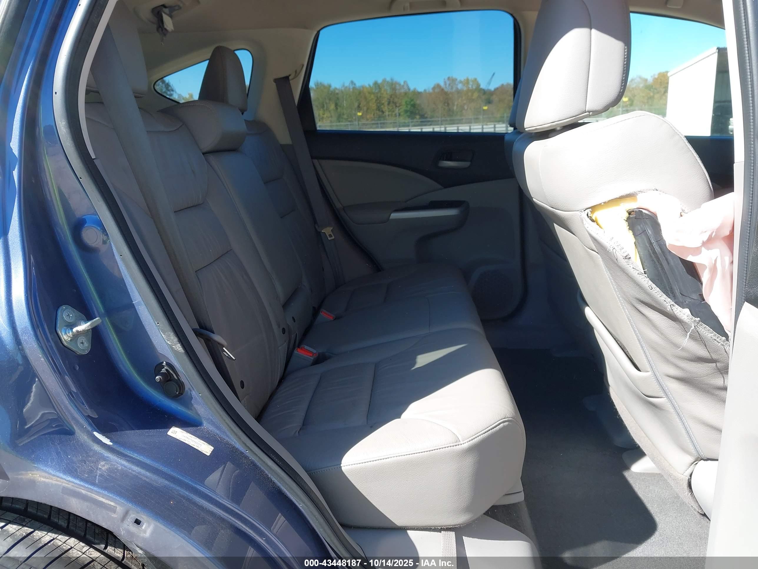 HONDA CR-V image 8