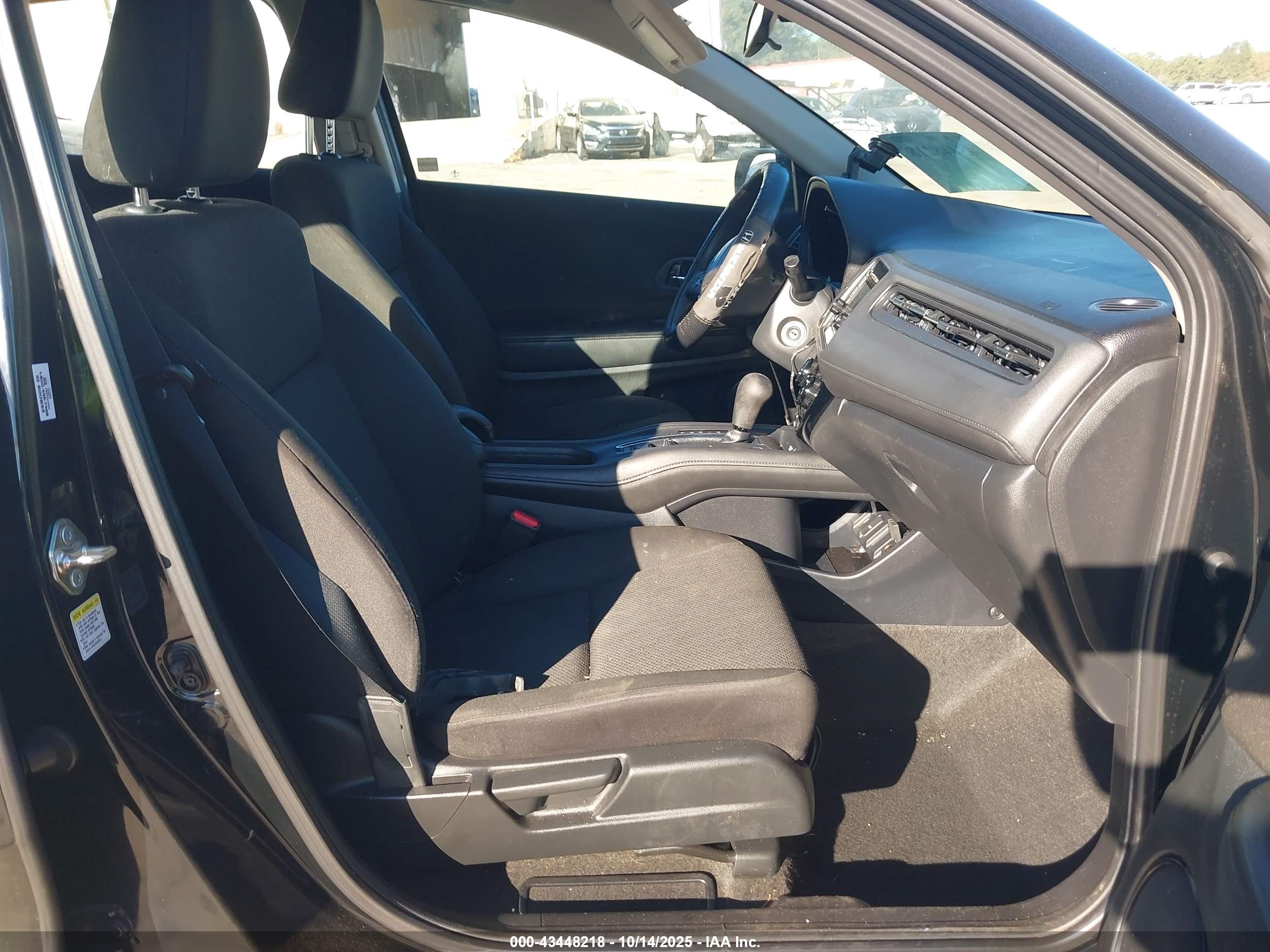 HONDA HR-V image 5