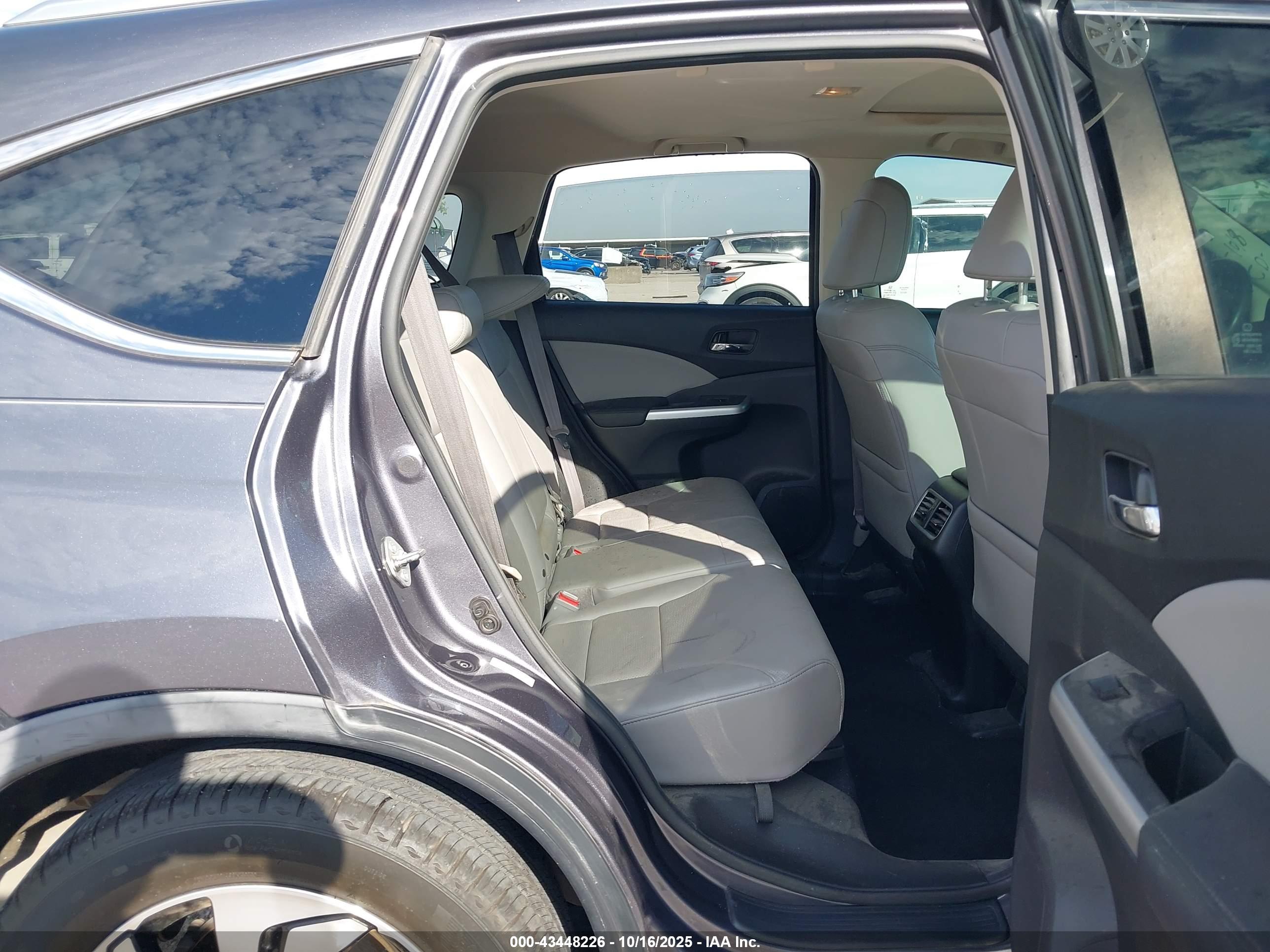 HONDA CR-V image 8