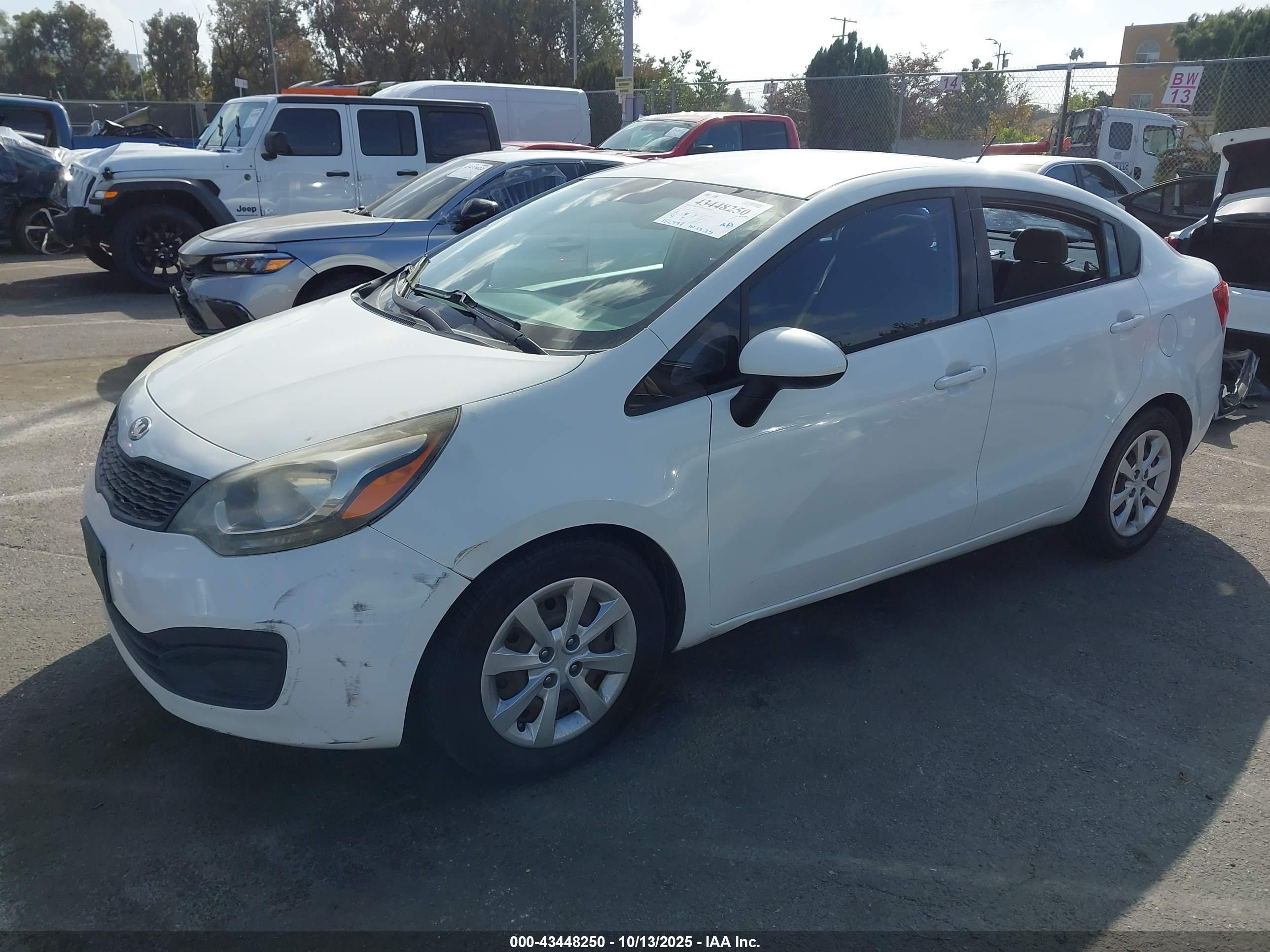 KIA RIO image 2