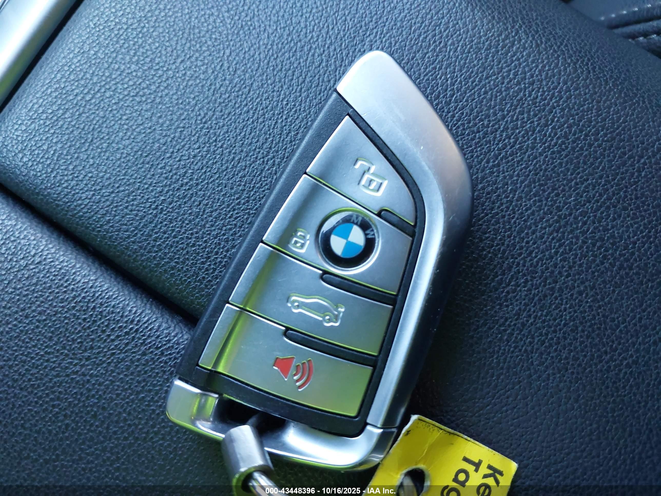 BMW X7 image 11