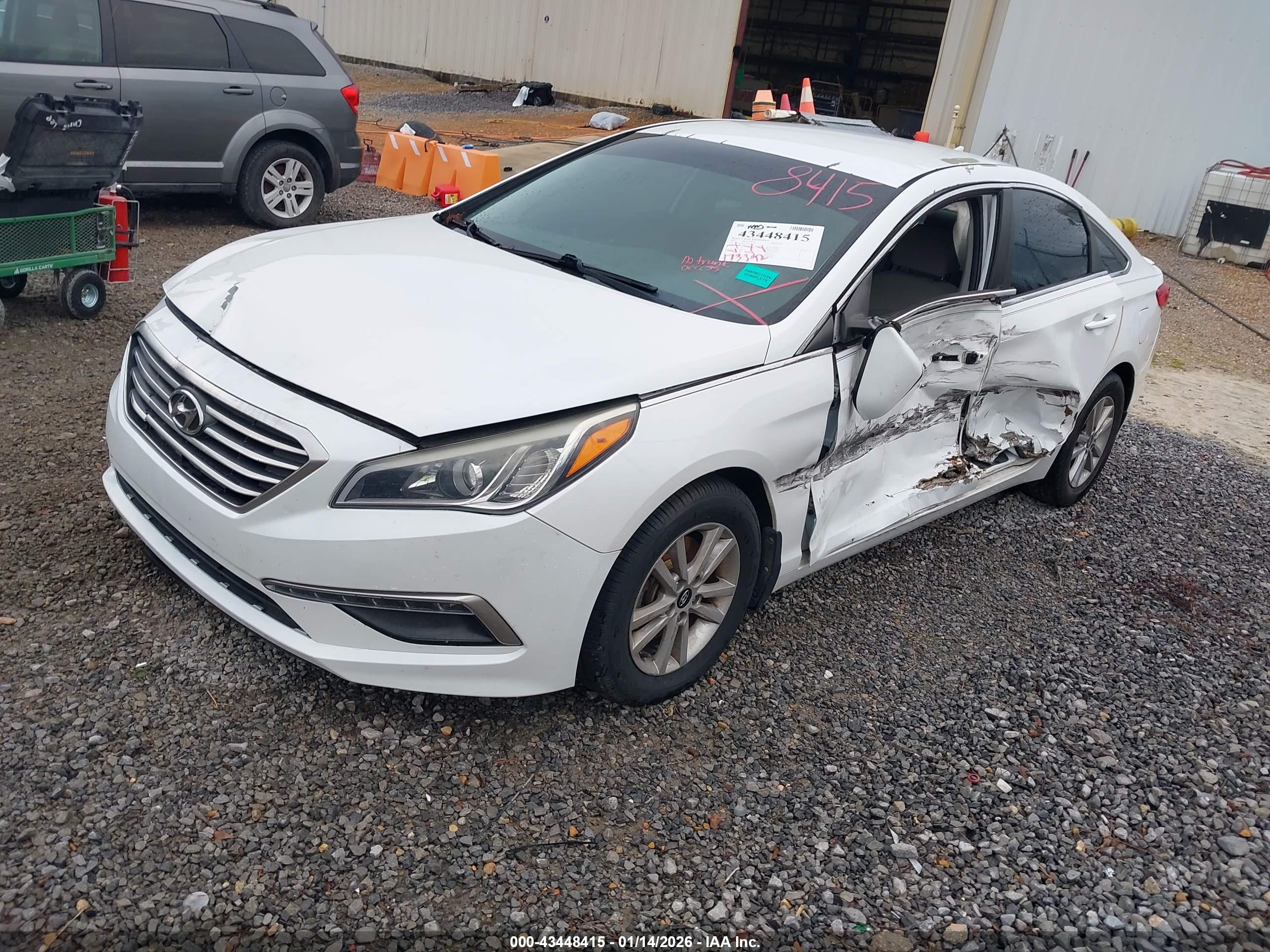 HYUNDAI SONATA image 2