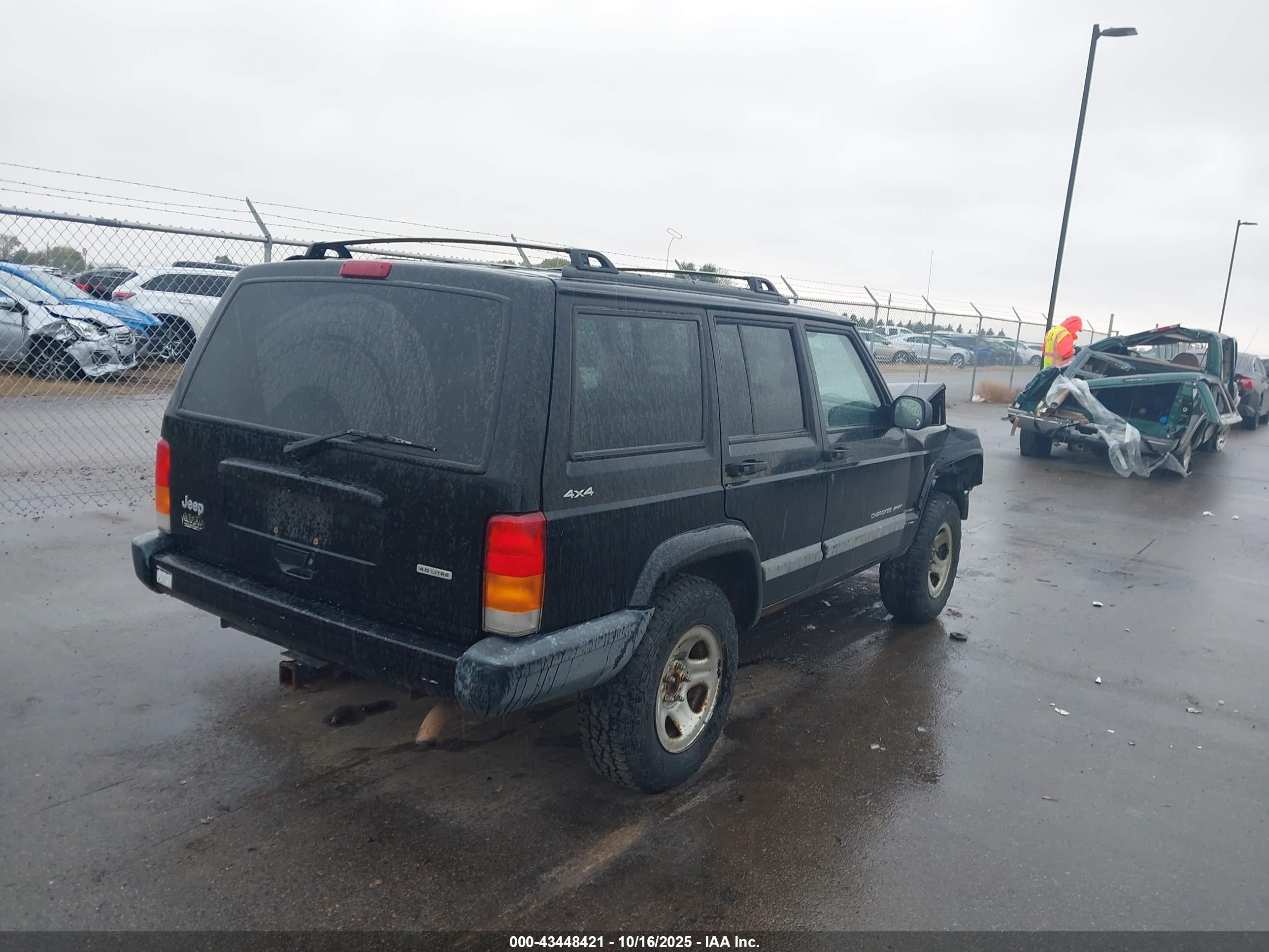 JEEP CHEROKEE image 4