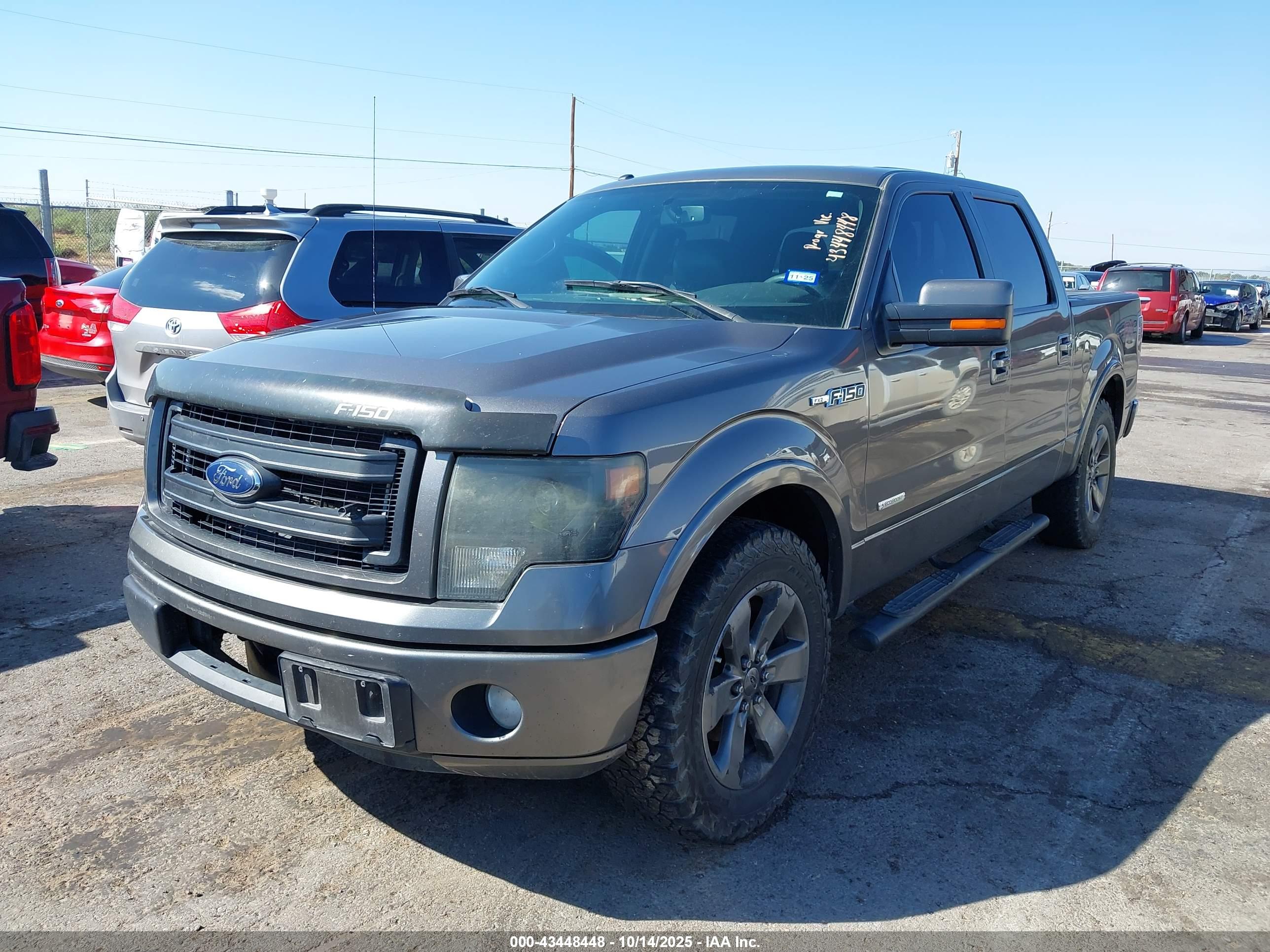 FORD F-150 image 2