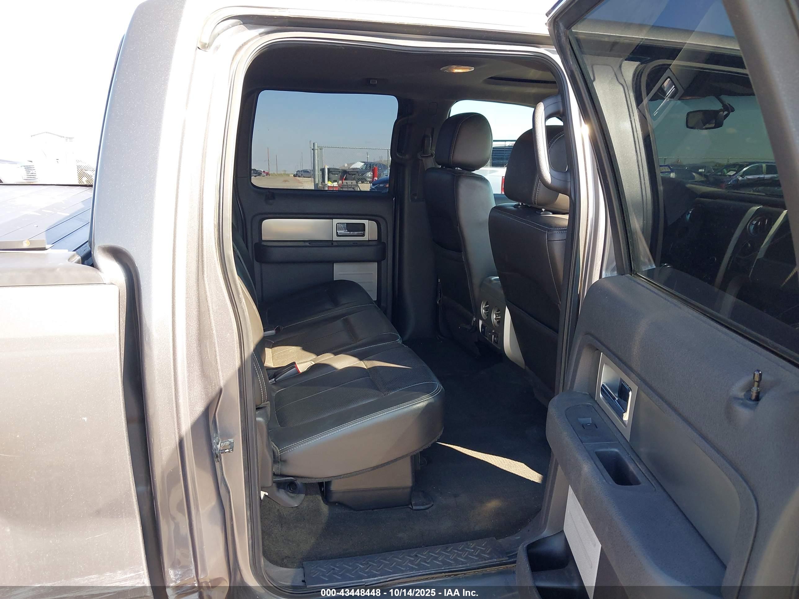 FORD F-150 image 8