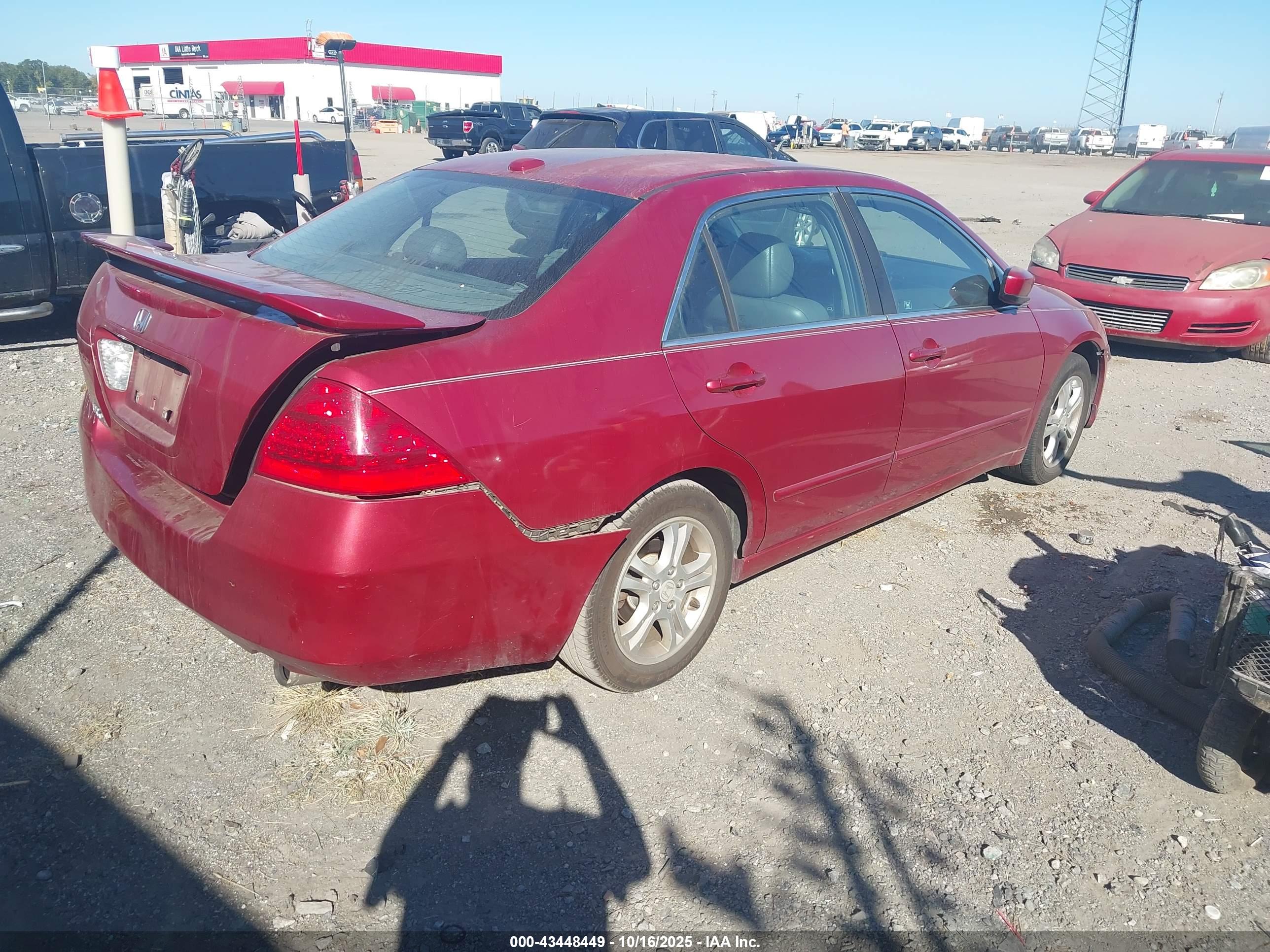 HONDA ACCORD image 4
