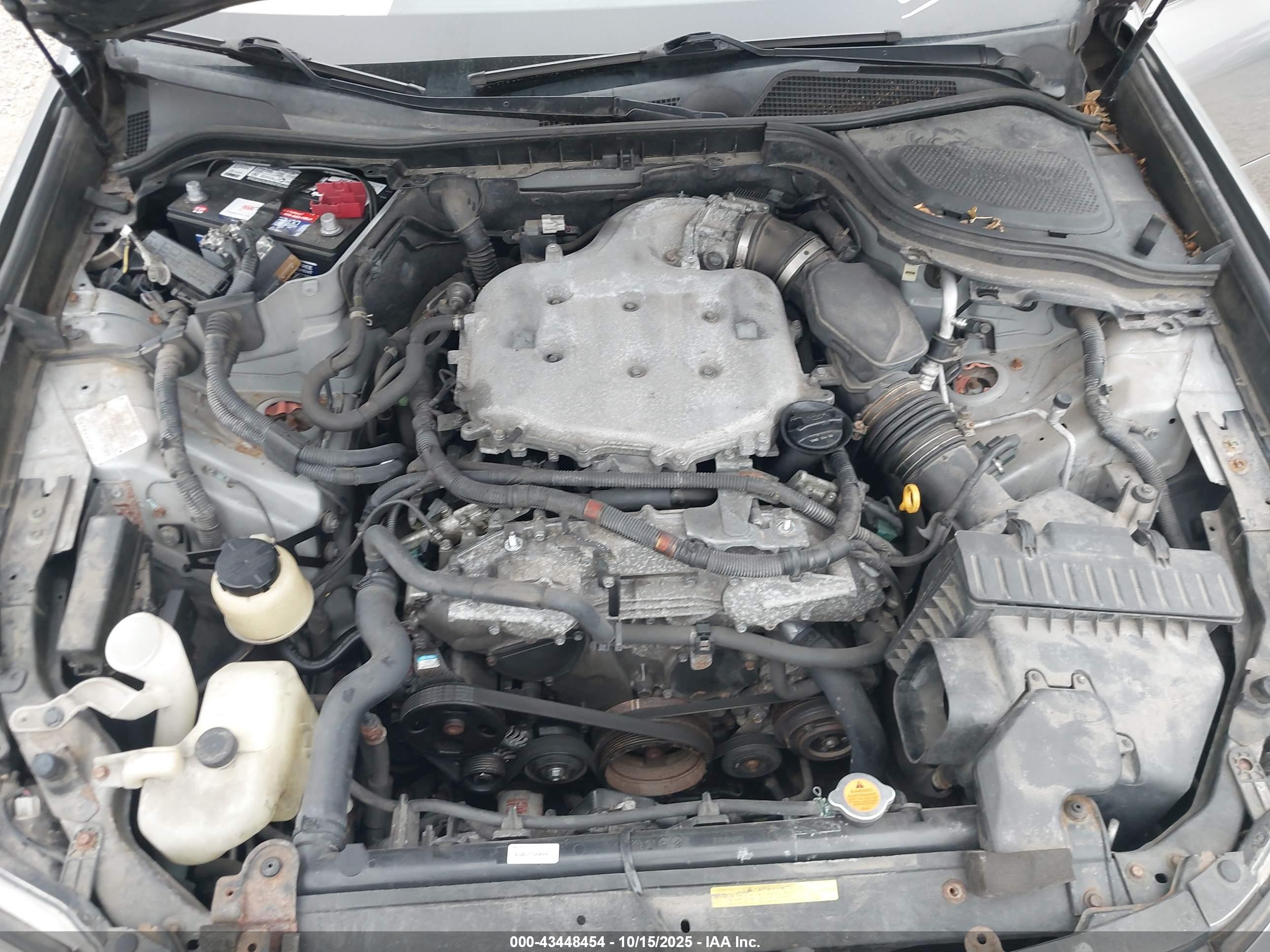INFINITI M35X image 10