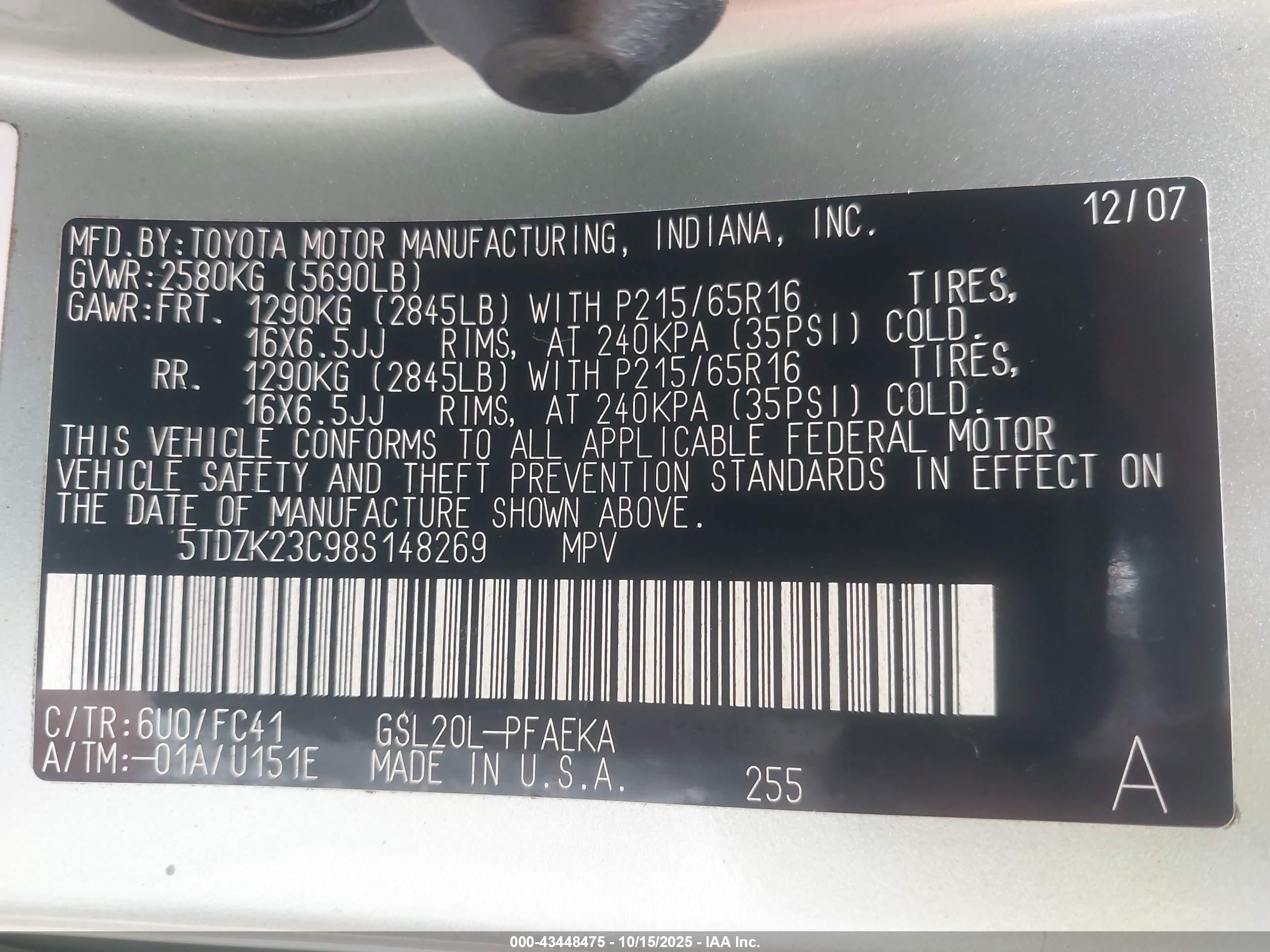 TOYOTA SIENNA image 9