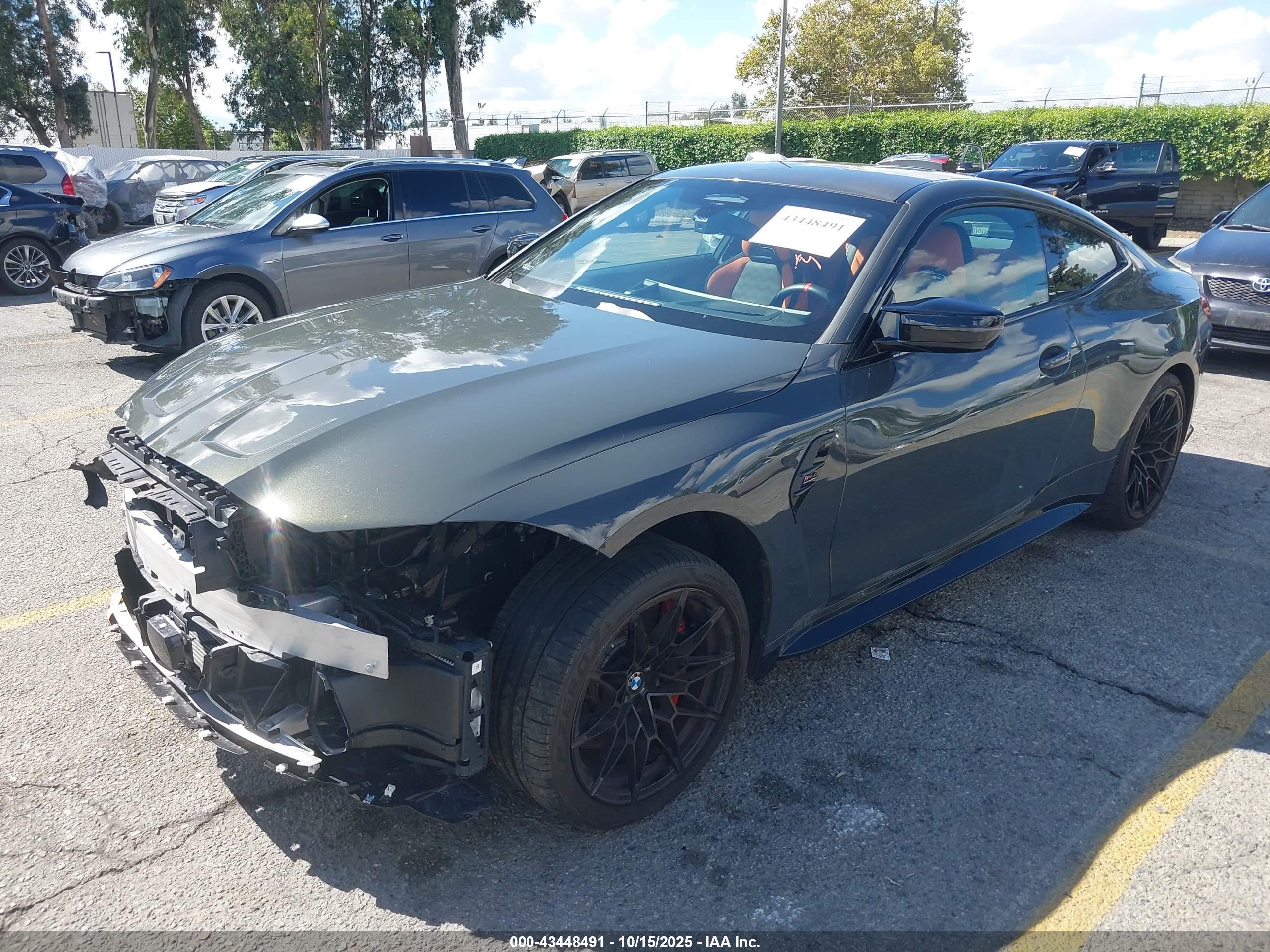 BMW M4 image 2