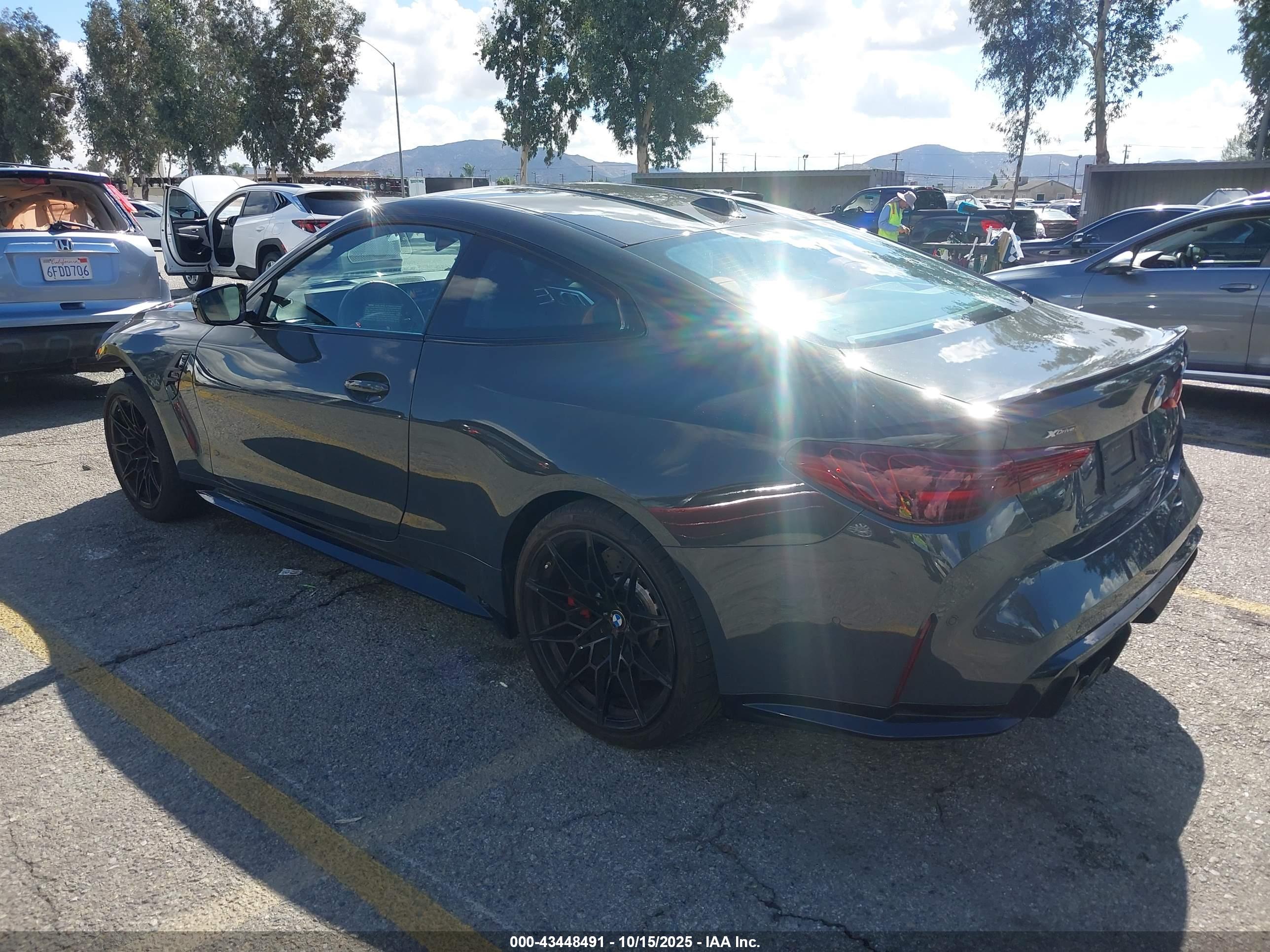 BMW M4 image 3