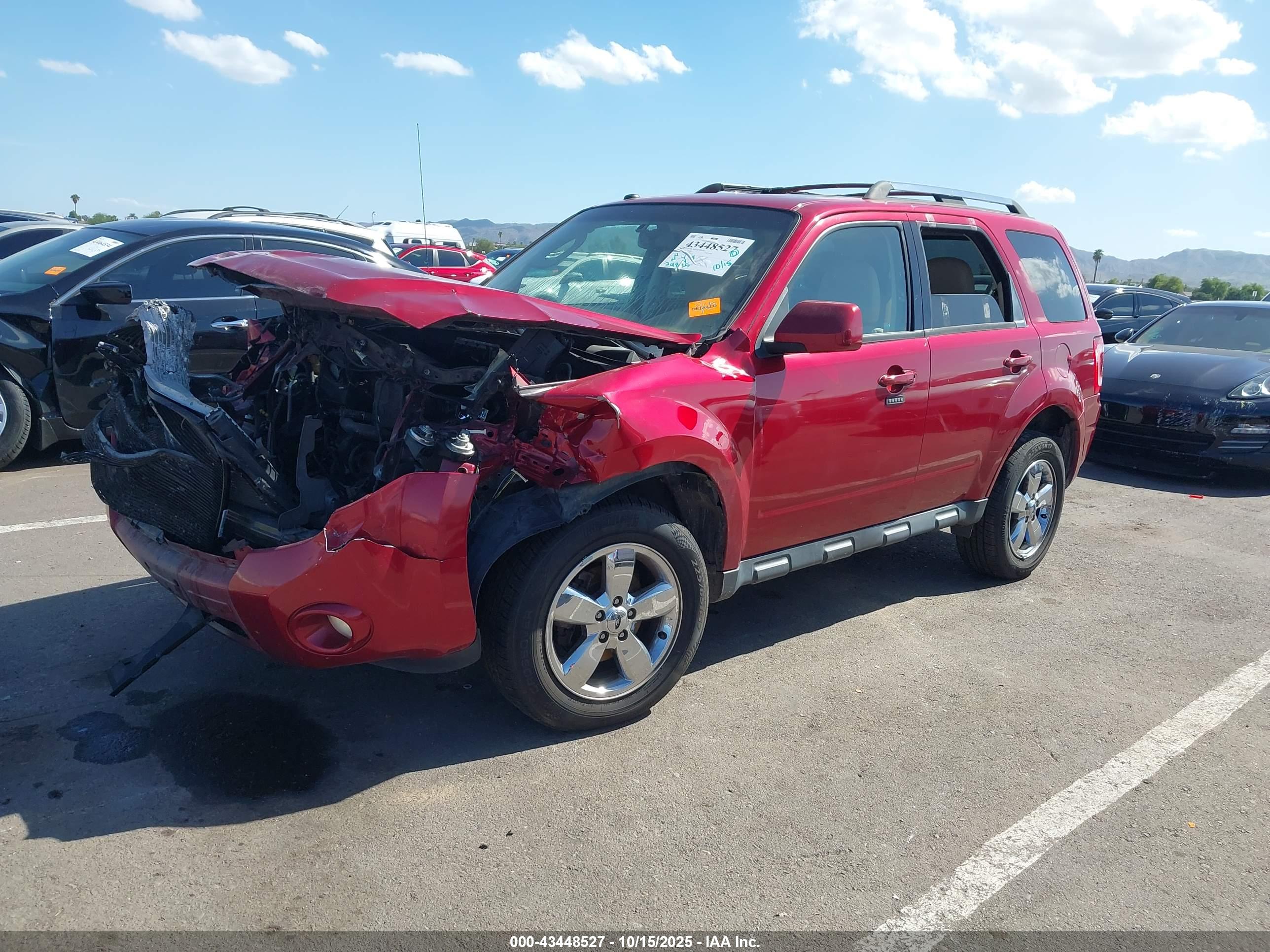 FORD ESCAPE image 2
