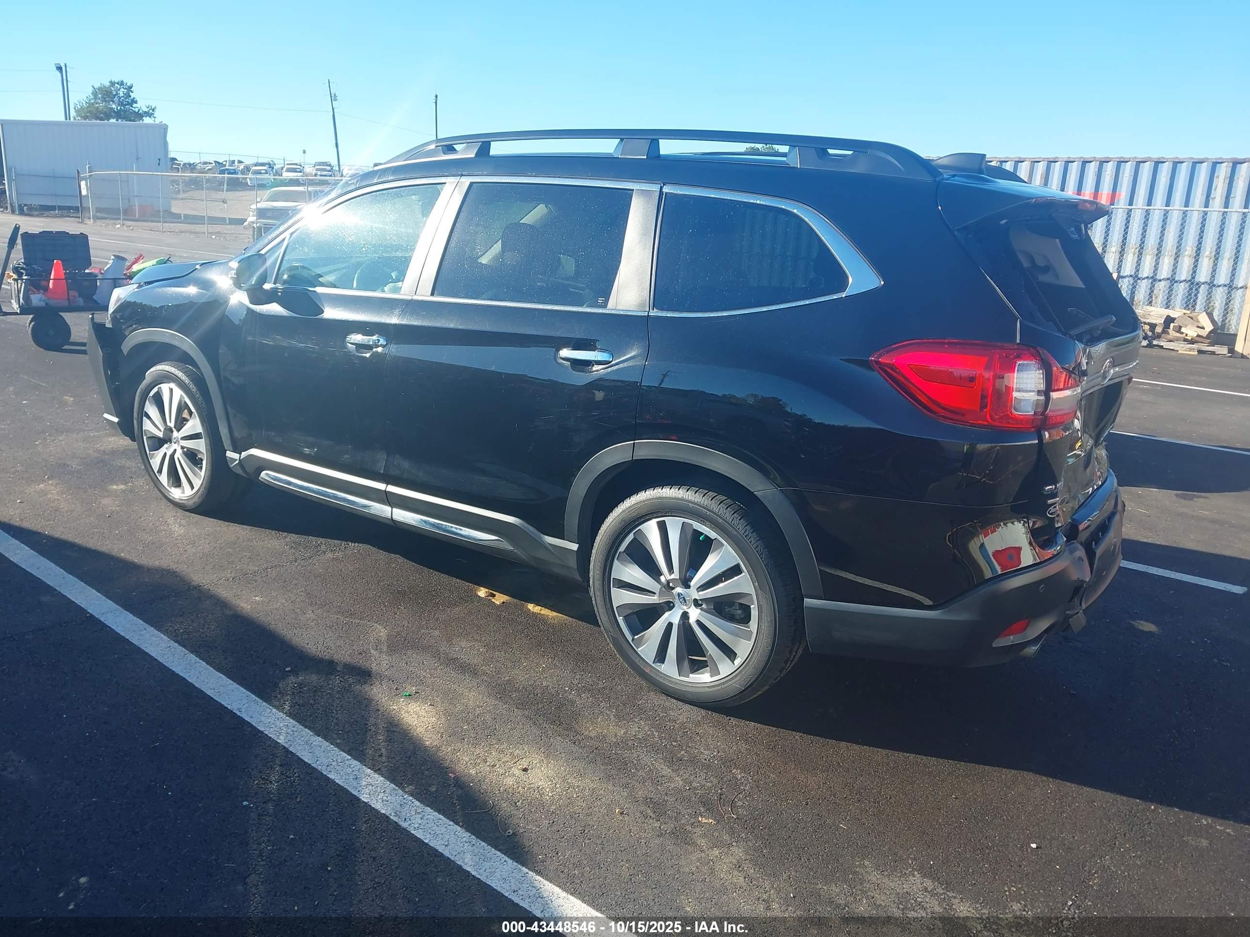 SUBARU ASCENT image 3