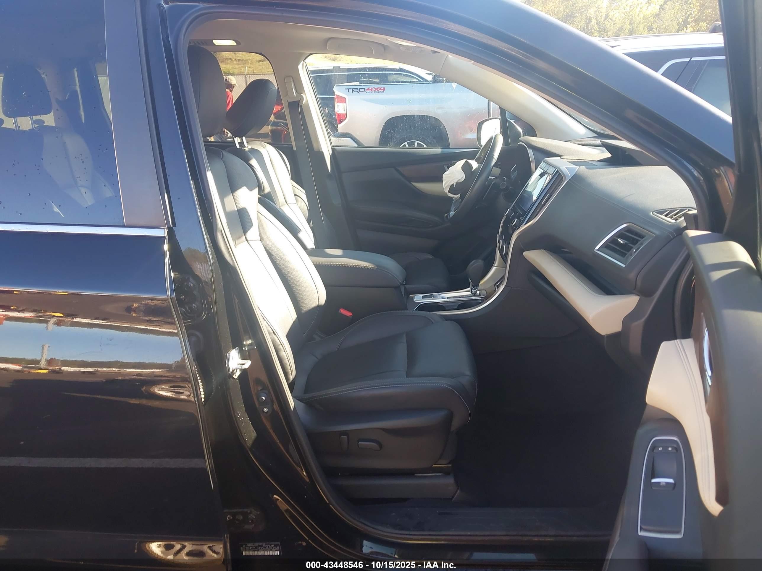 SUBARU ASCENT image 5