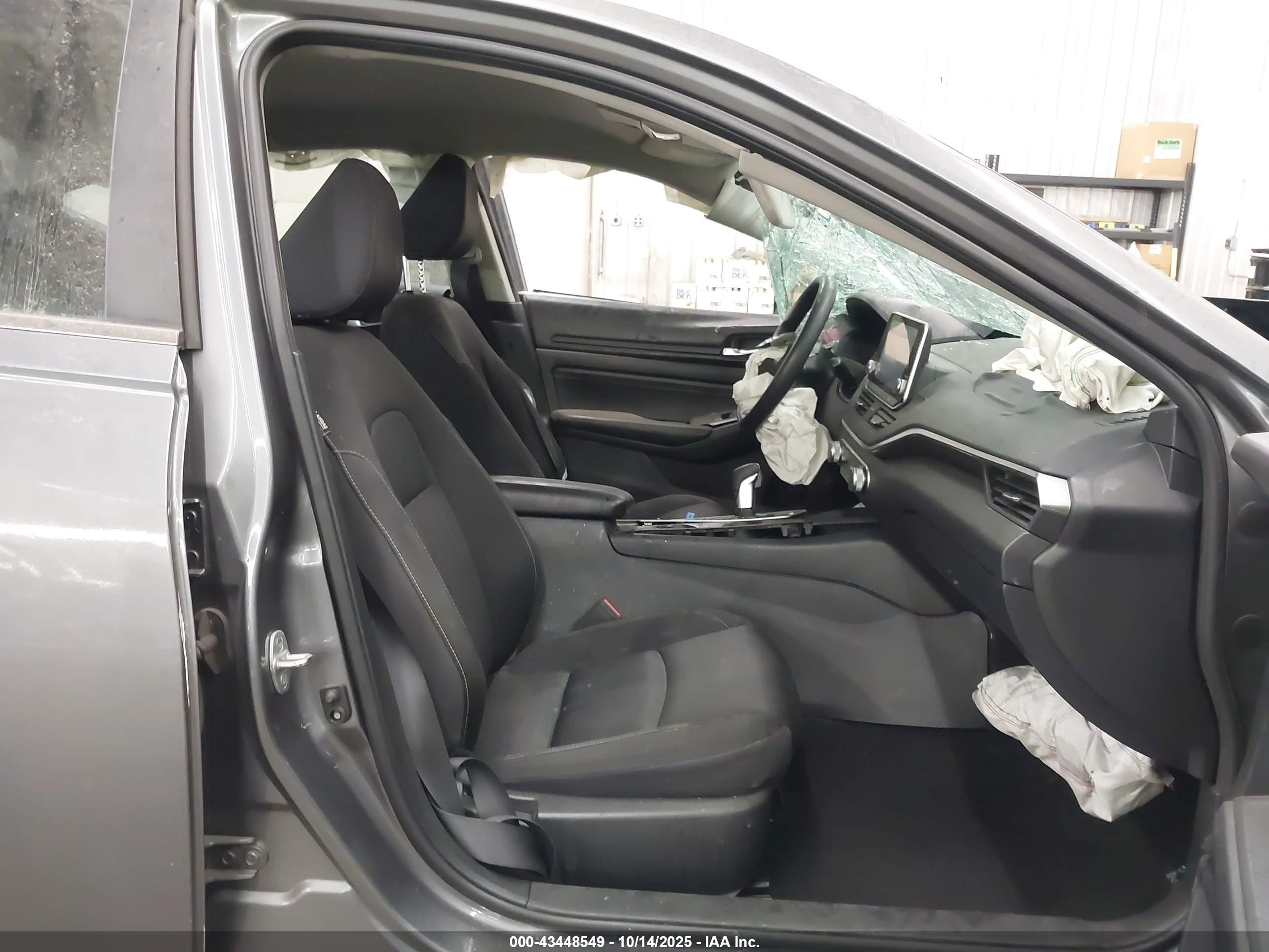 NISSAN ALTIMA image 5