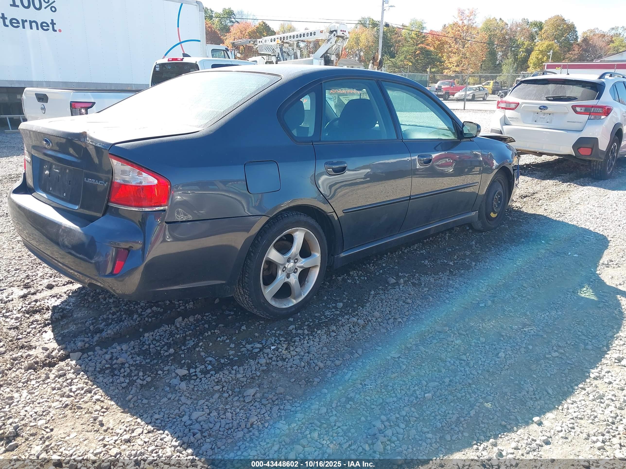 SUBARU LEGACY image 4