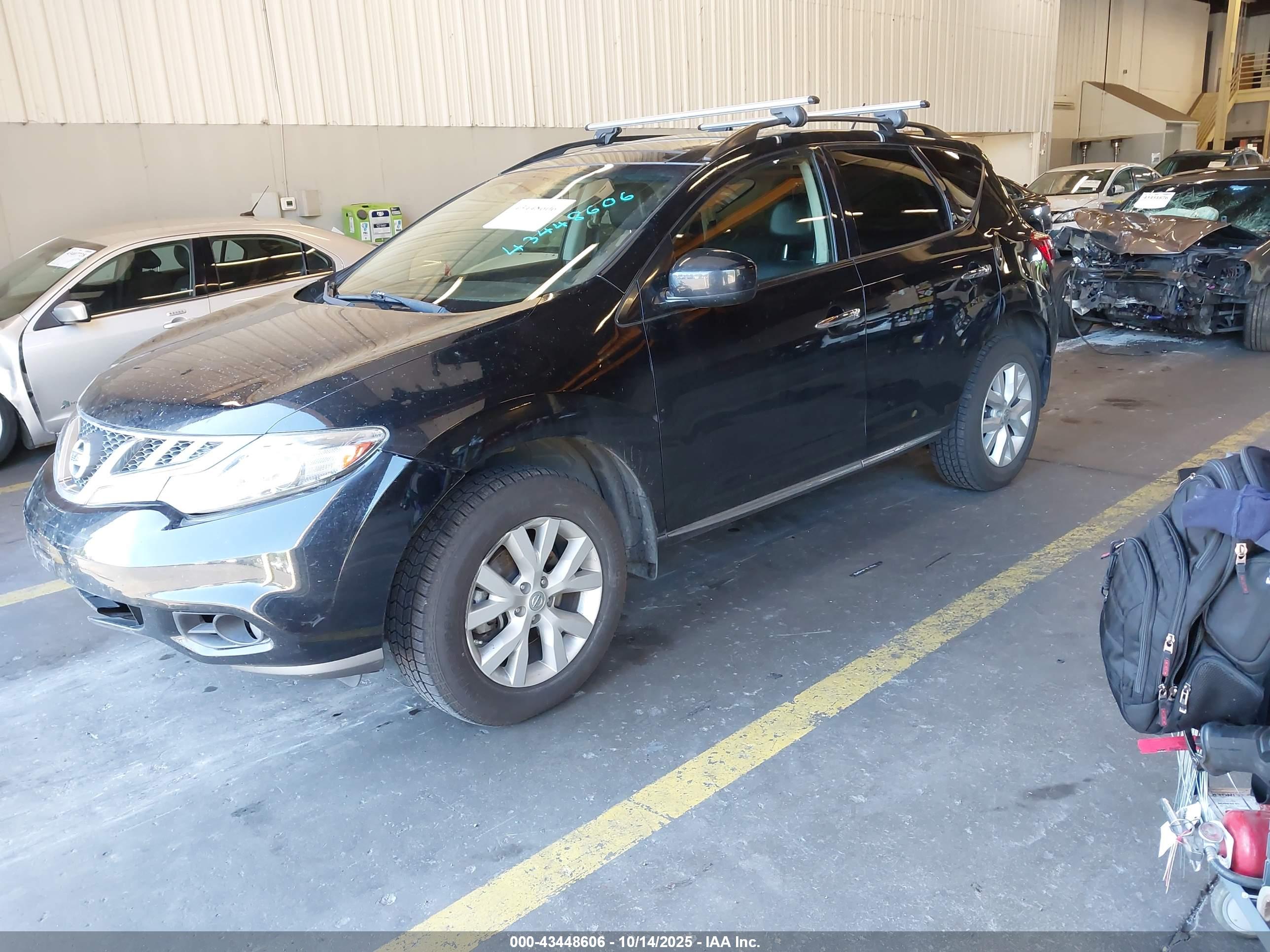 NISSAN MURANO image 2