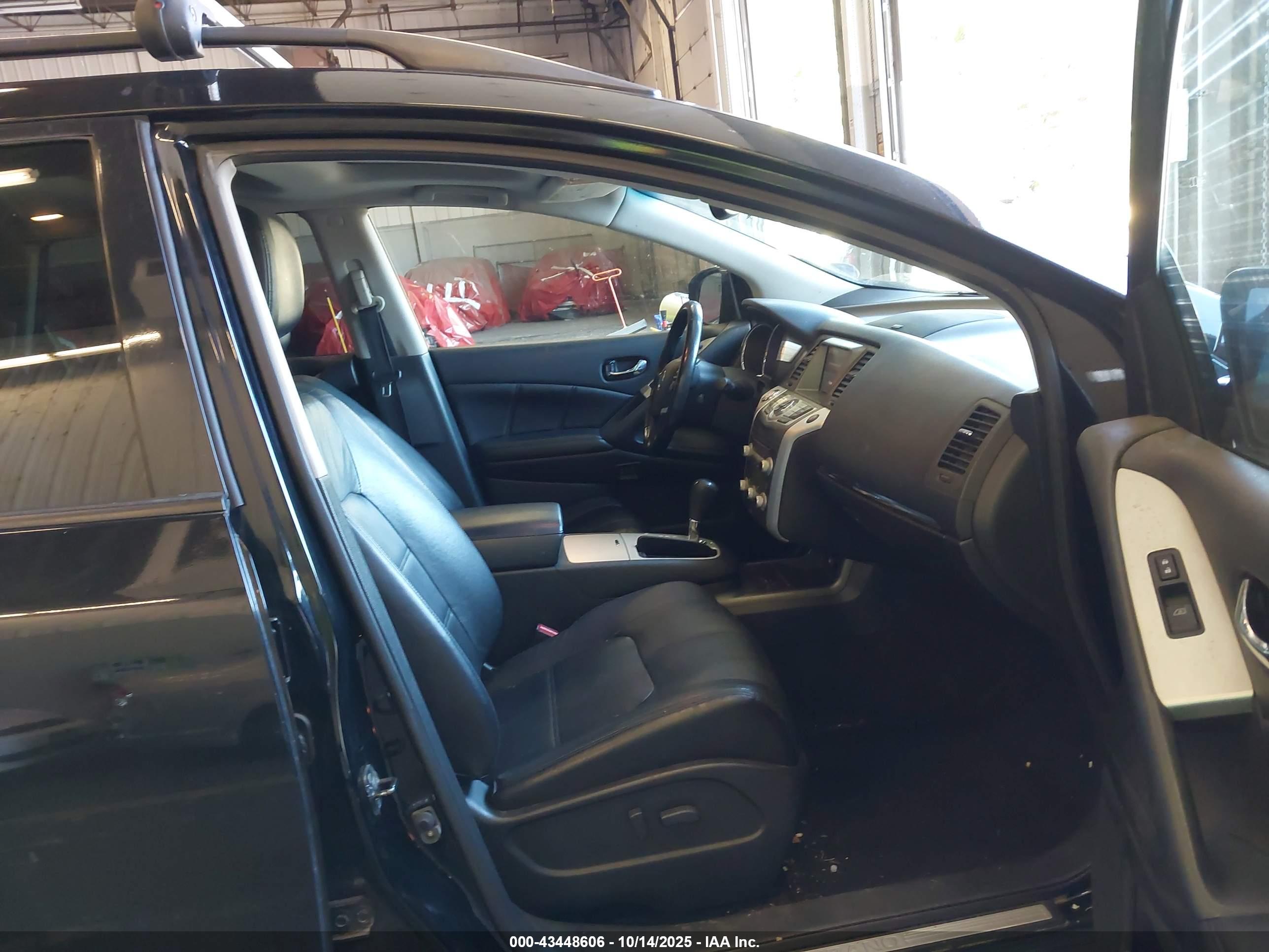 NISSAN MURANO image 5