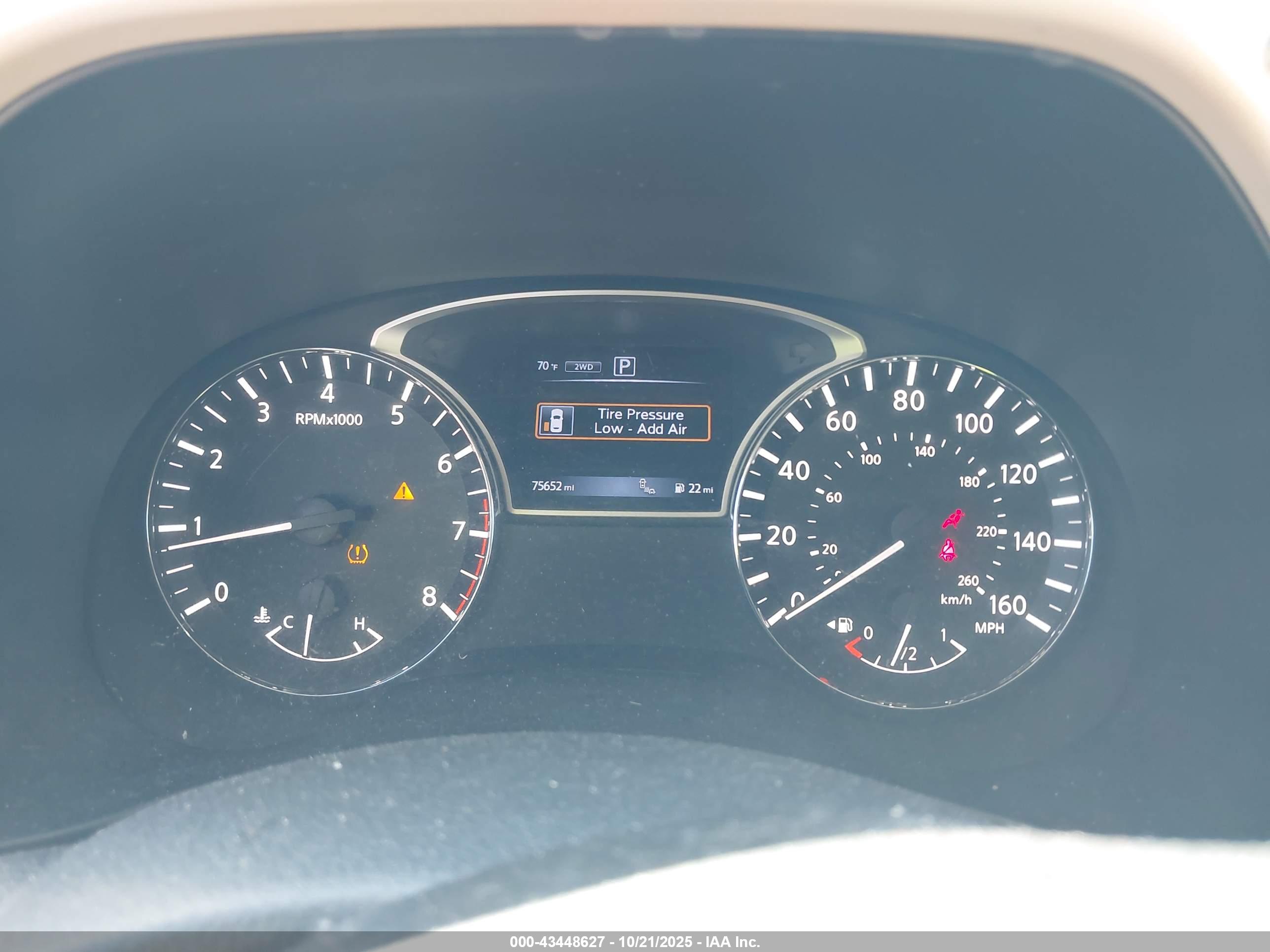 NISSAN PATHFINDER image 7